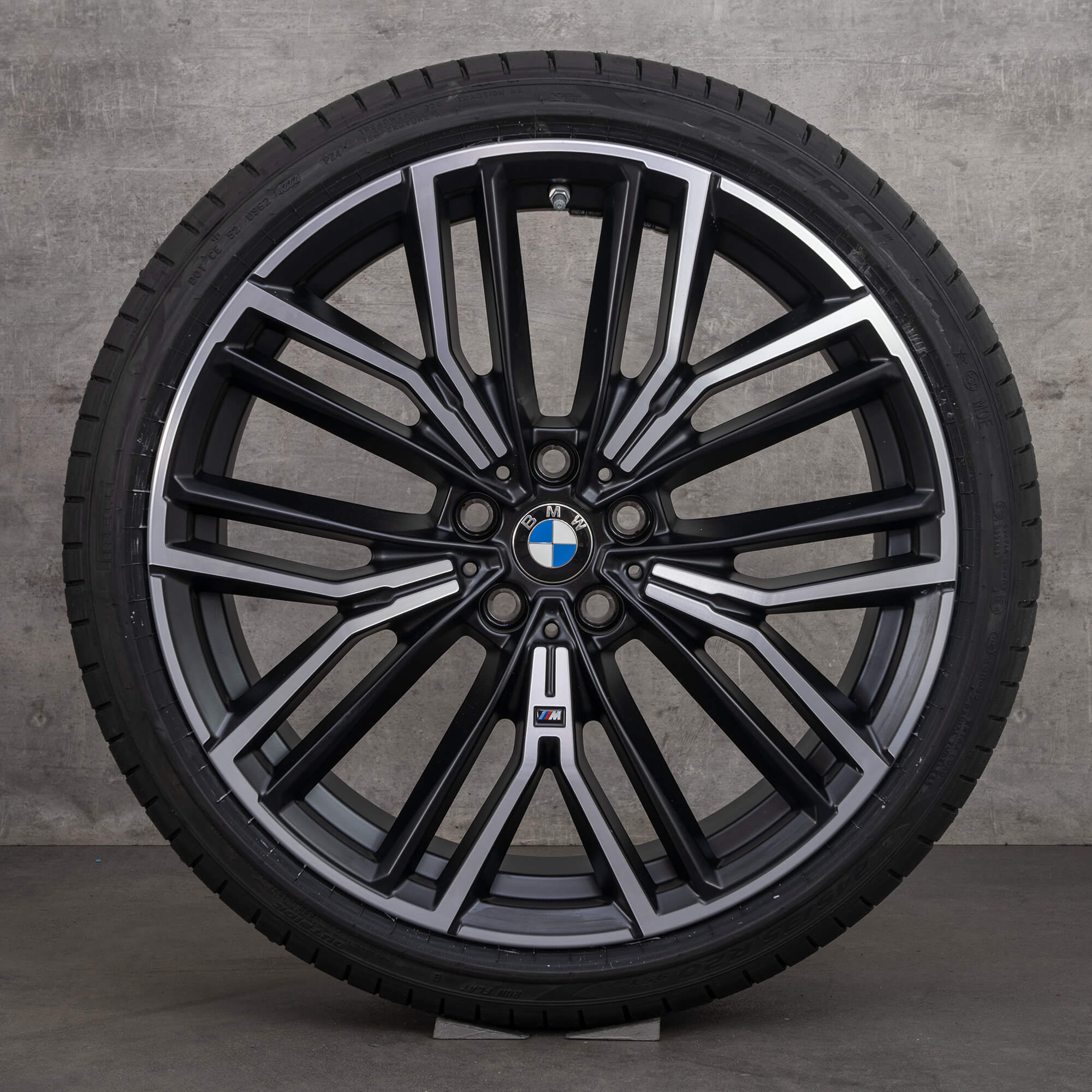 BMW Seria 5 G30 G31 jante de vara 20 inch stil 846 anvelope NOU