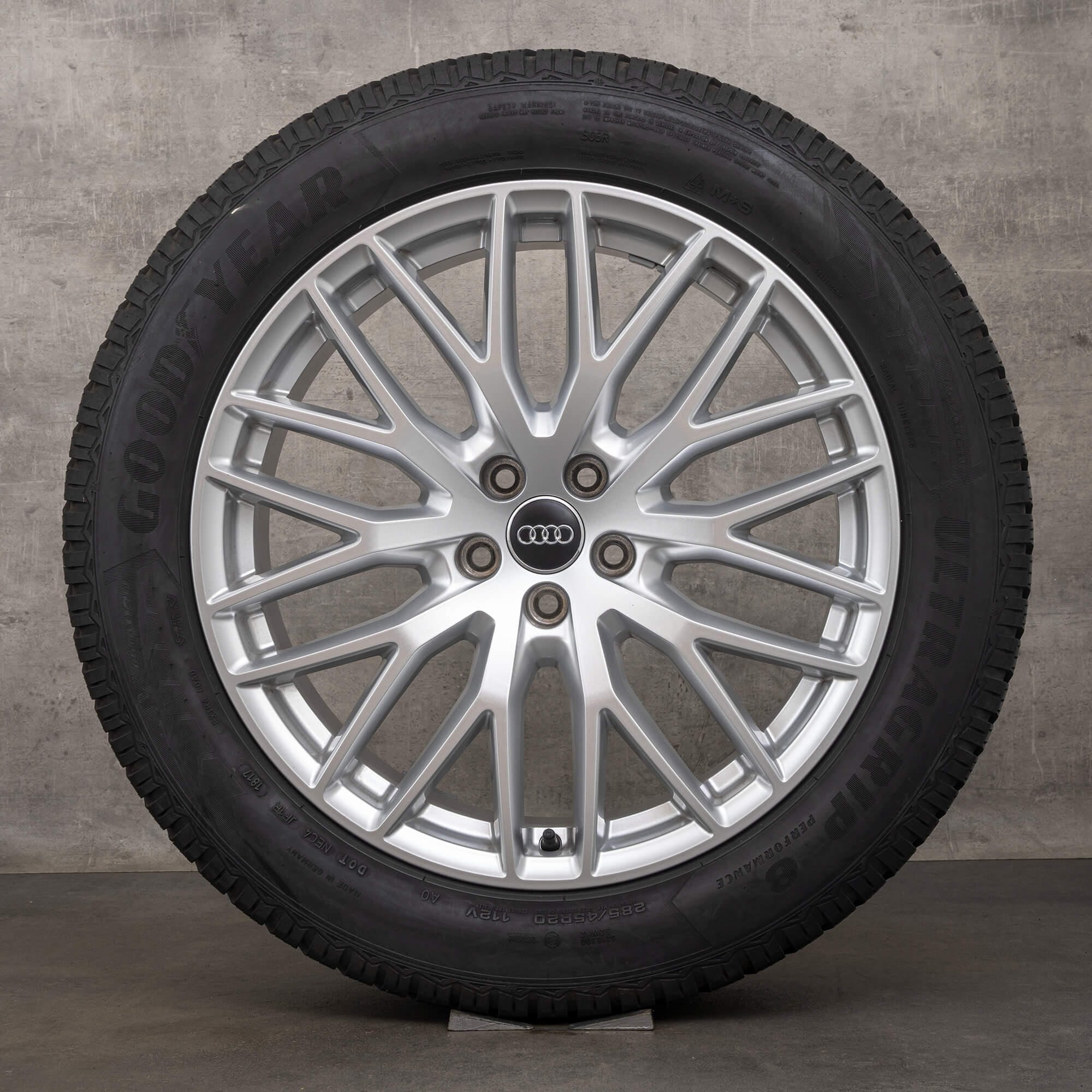 Audi Q7 SQ7 4M winter wheels tires 20 inch rims 4M0601025Q