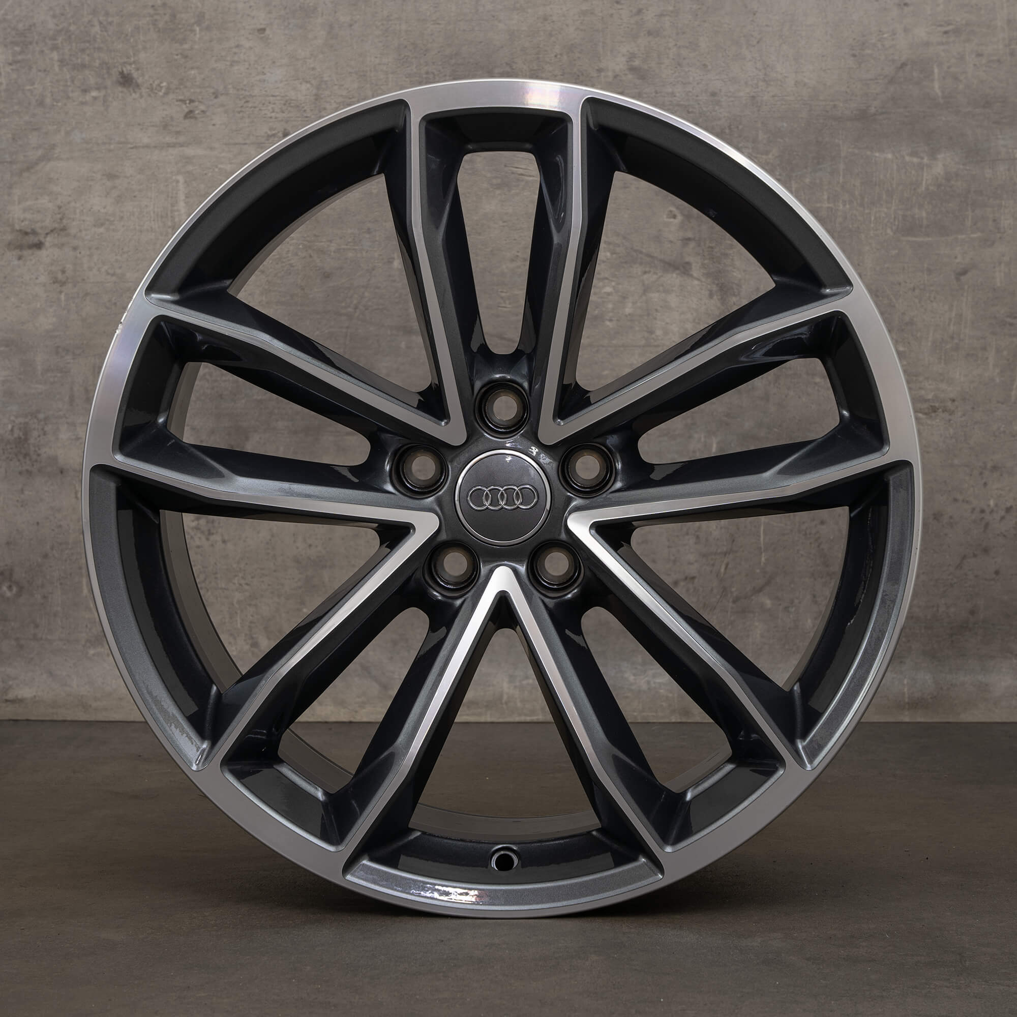 OEM Audi A5 S5 rims 19 inch F5 8W B9 Cavo 8W0601025DF graphite grey bicolor