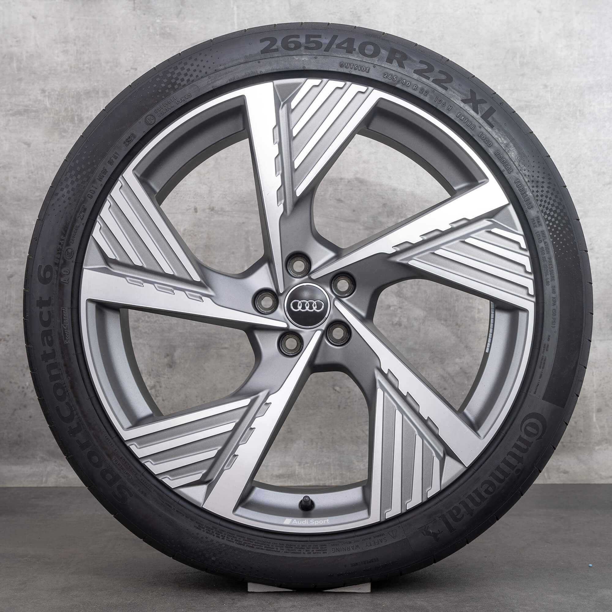 Audi 22 inch rims Q8 e-tron GE summer wheels tires 4KE601025B alloy rims