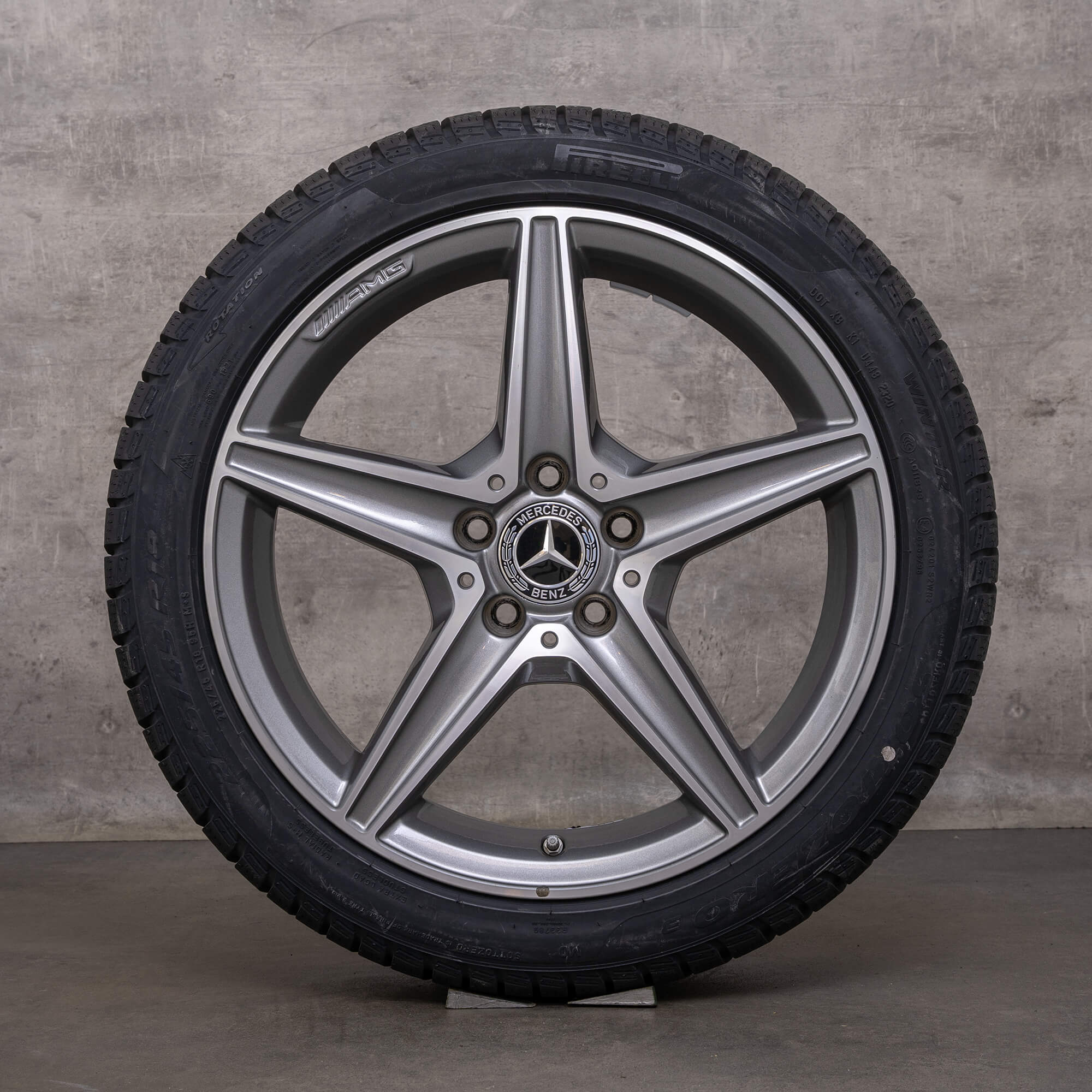 Originele Mercedes Benz C-klasse AMG wintervelgen 18 inch W205 S205 C205 A205 velgen A2054011100 himalayagrijs glanzend gedraaid