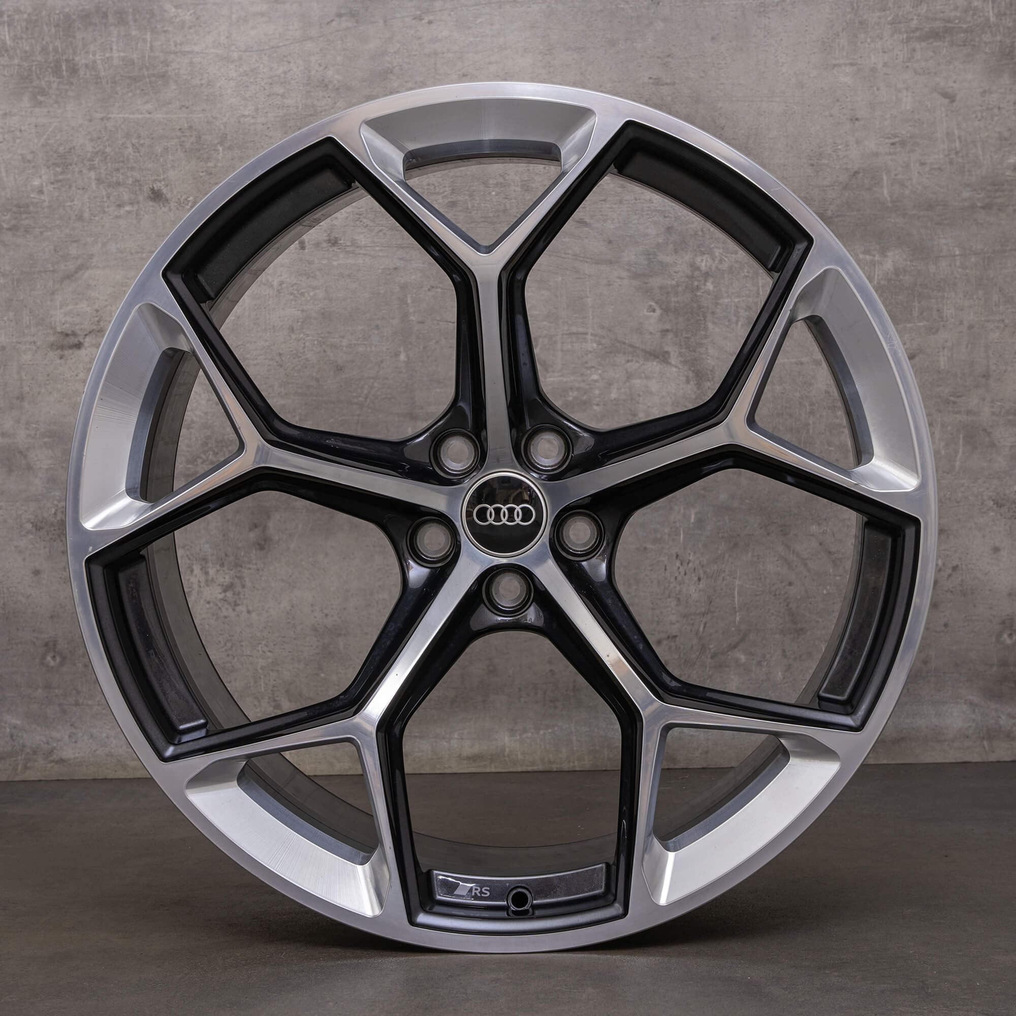 OEM Audi RS6 RS7 rims 22 inch 4K C8 Performance 4K0601025BN black glossy turned NEW