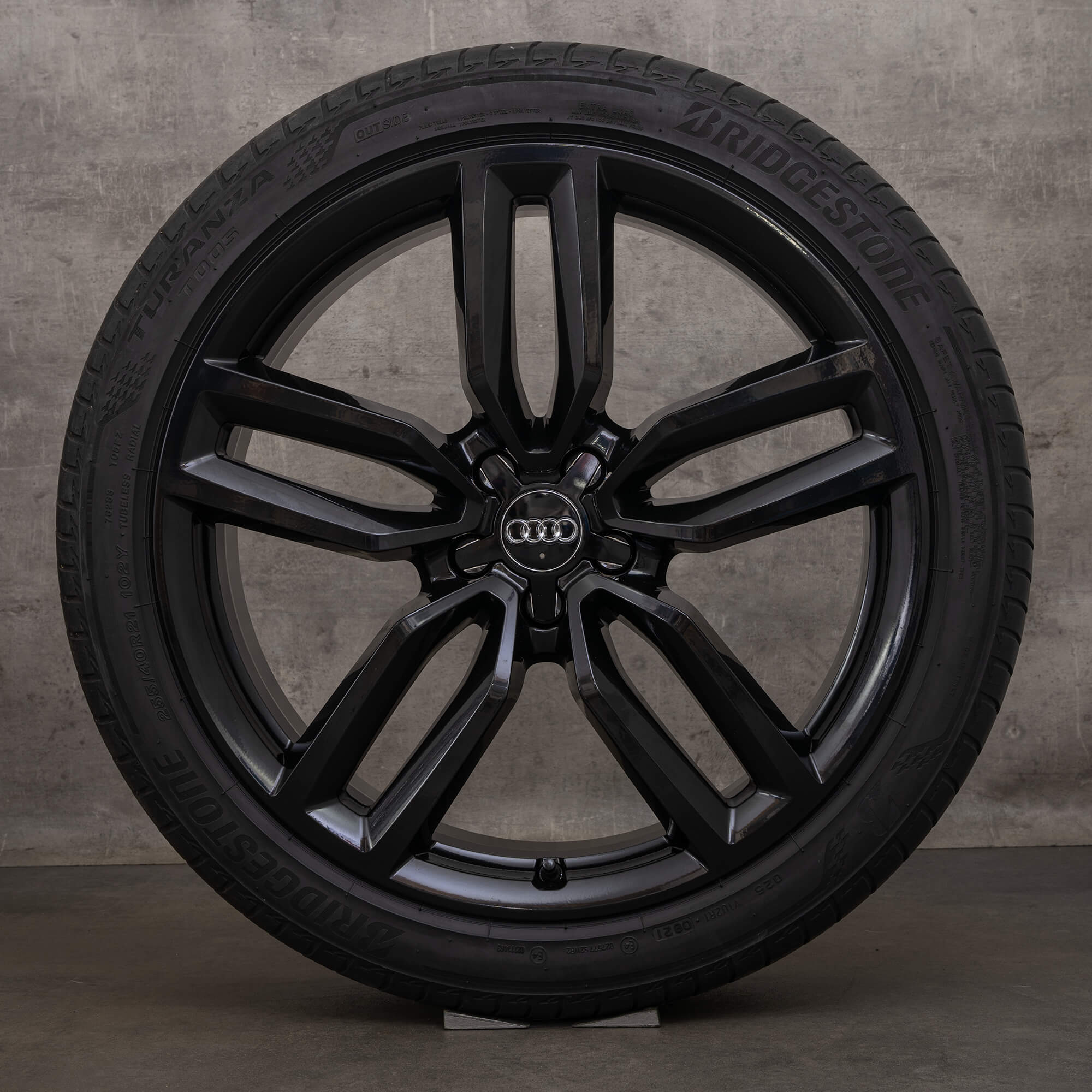 OEM Audi Q5 SQ5 21 inch 8R rims summer tires 8R0601025AM black S-Line wheels