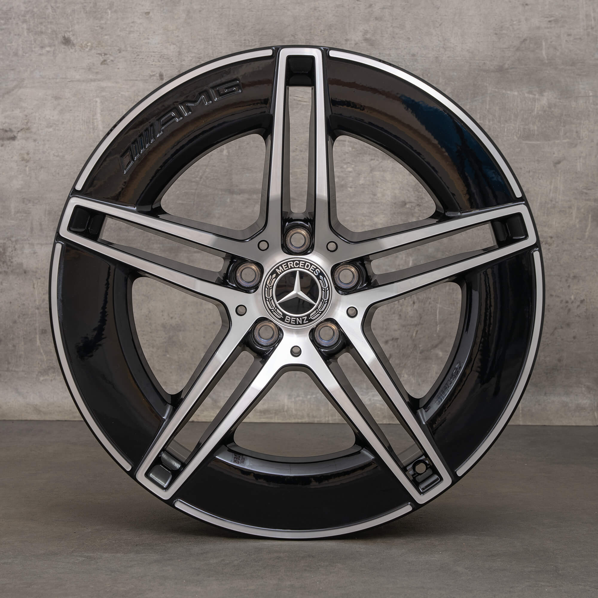 Jante AMG de 19 inch Mercedes Benz Clasa E W214 S214 A2144010300 NOU