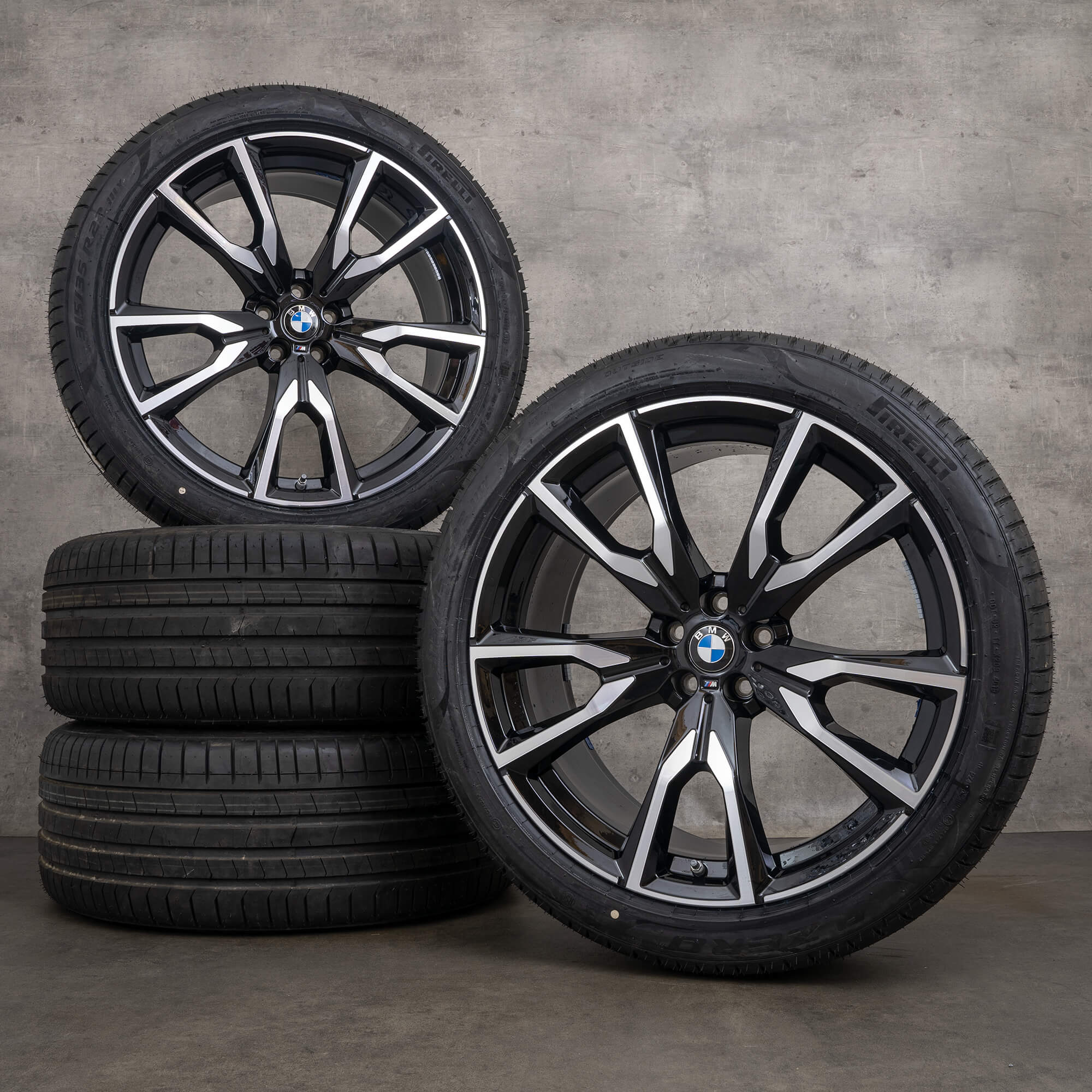 BMW X7 G07 summer wheels 22 inch rims tires 8074221 8090108 755 M