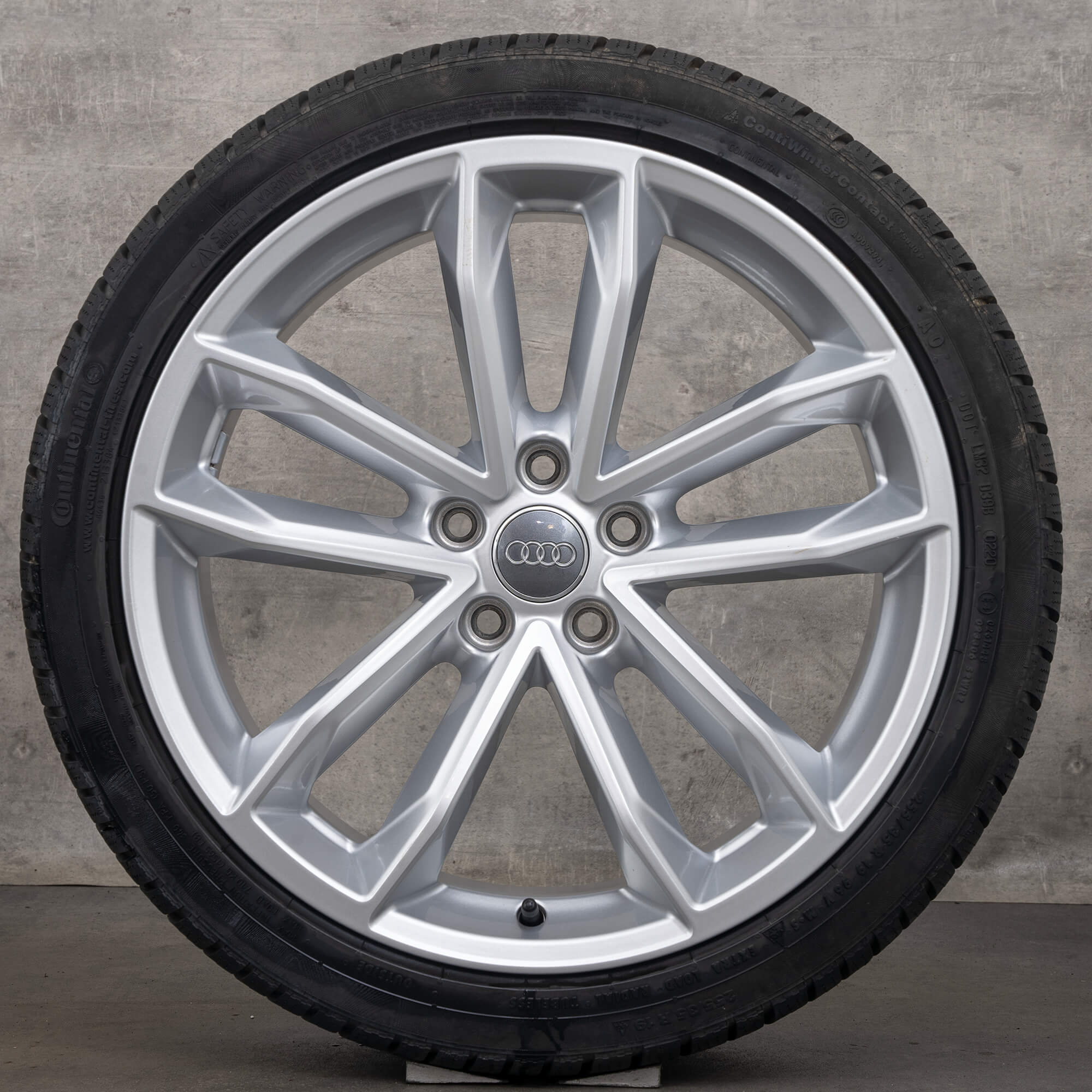 OEM Audi A5 S5 F5 8W B9 19 inch winter tires rims Cavo 8W0601025DF silver