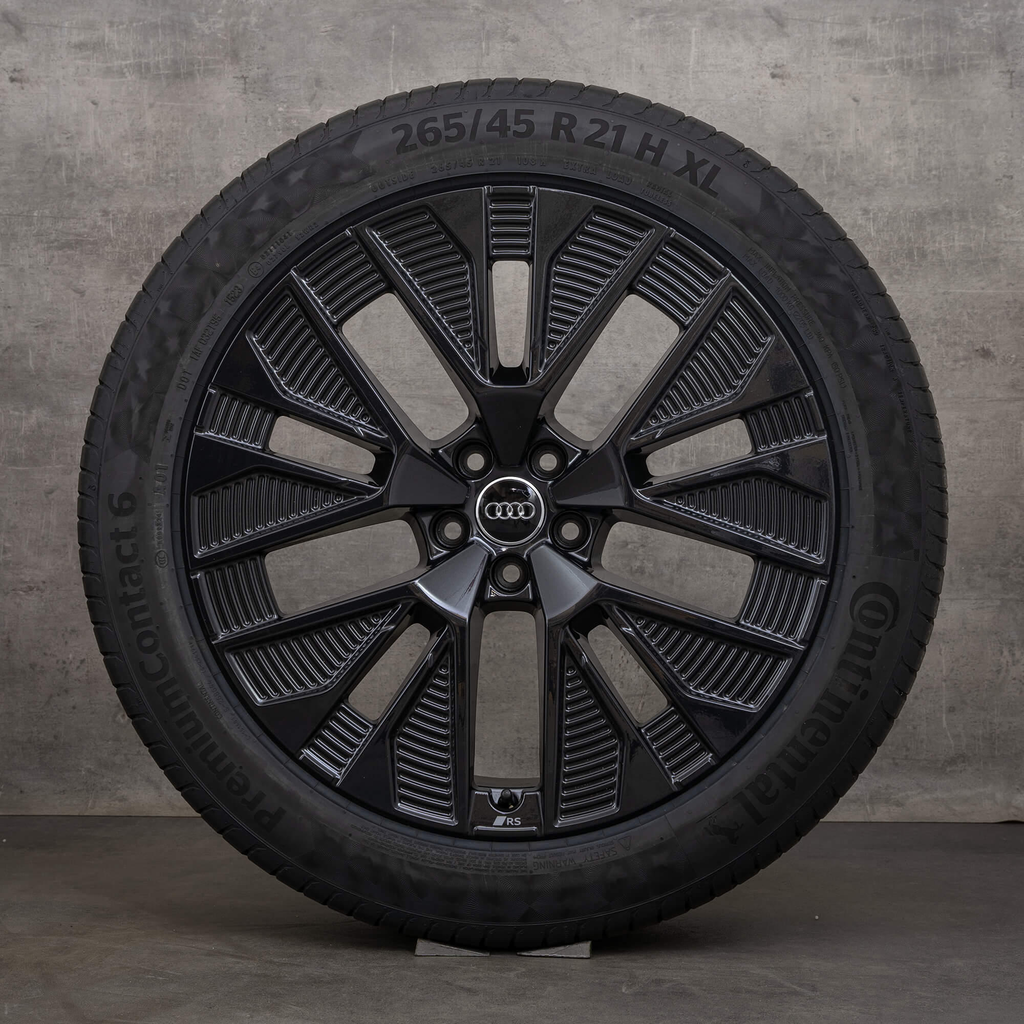 Audi Q8 e-tron Sportback summer wheels tires 21 inch rims