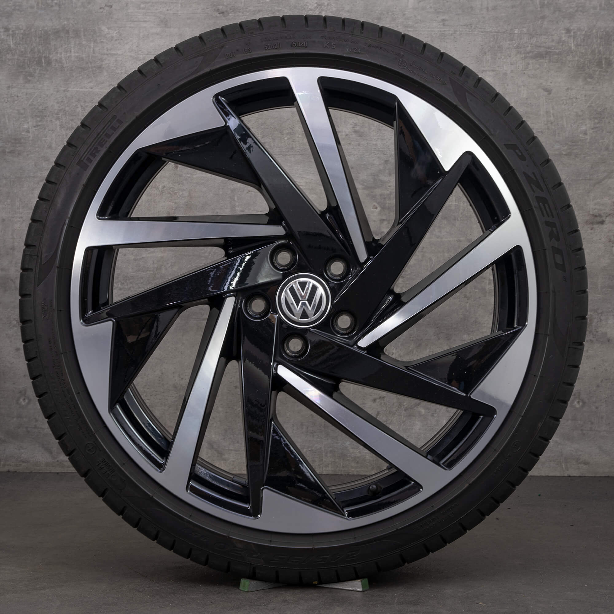 VW Arteon R & Shooting Brake rims 20 inch Nashville summer tires 3G8601025T