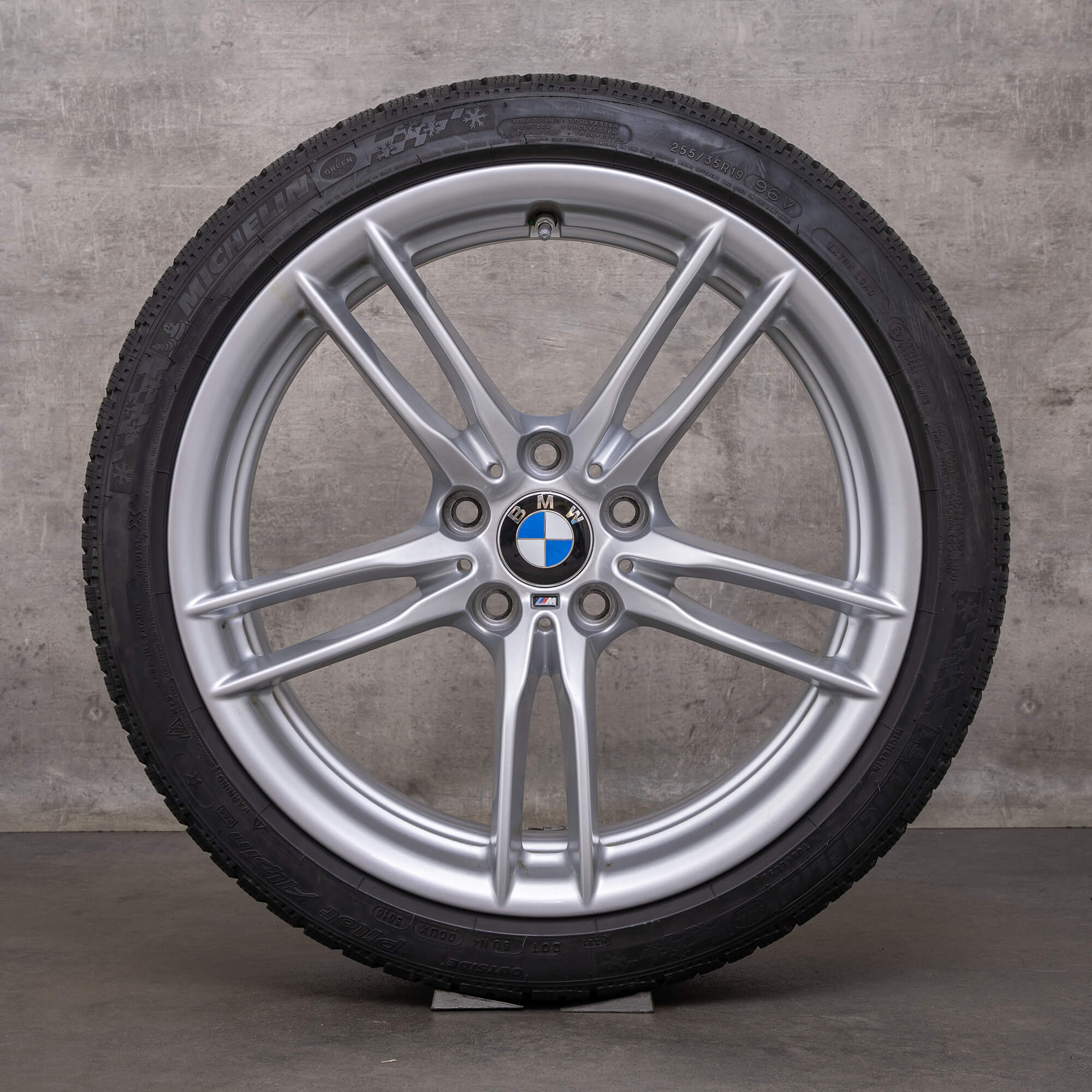 Originele BMW M3 M4 winterwielen 19 inch F80 F82 F83 velgen styling 641 M 2284907 2284908 zilver