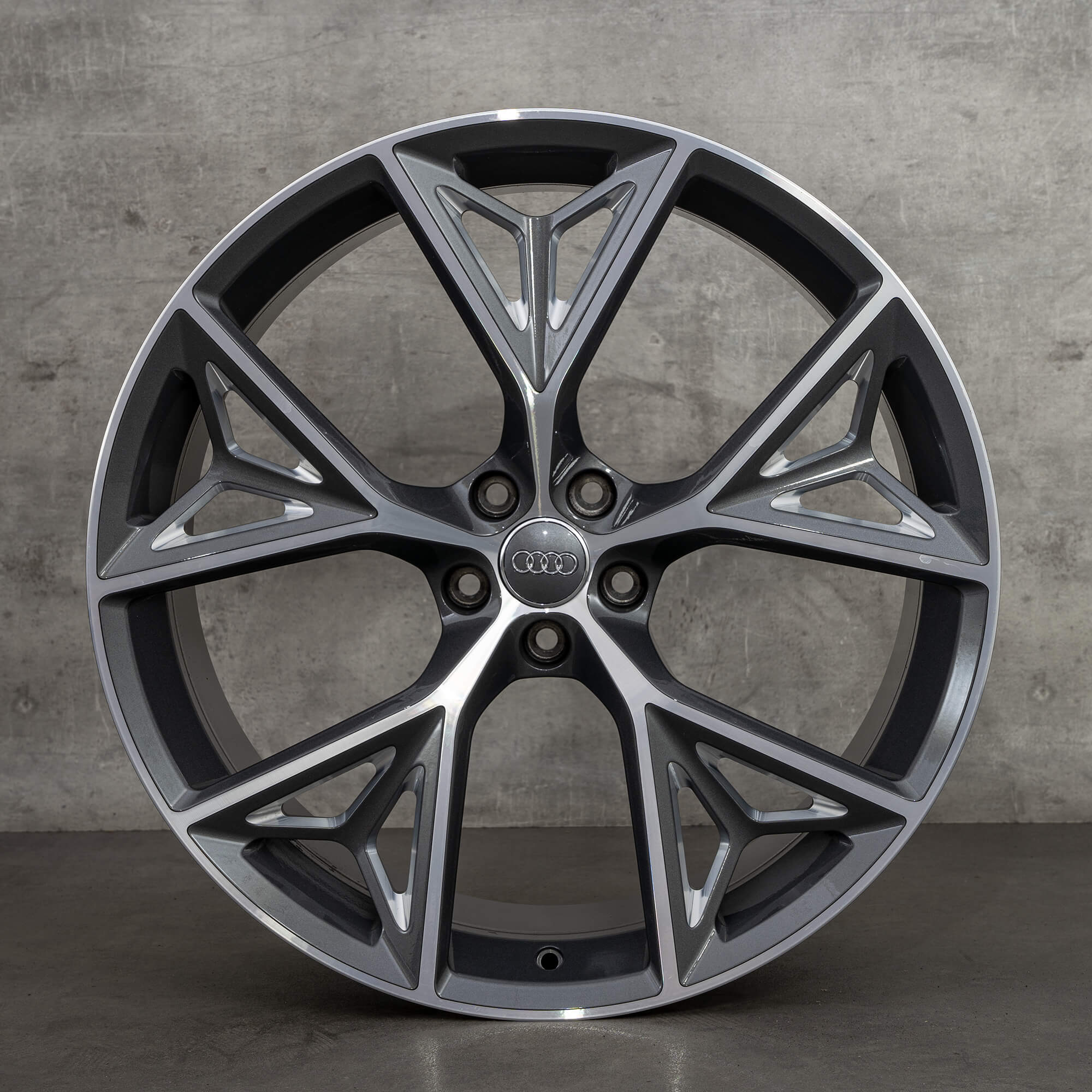 Audi 22 inch velgen Q8 SQ8 4M8 alloy velgen 10.0 x 22 ET21 4M8601025AB