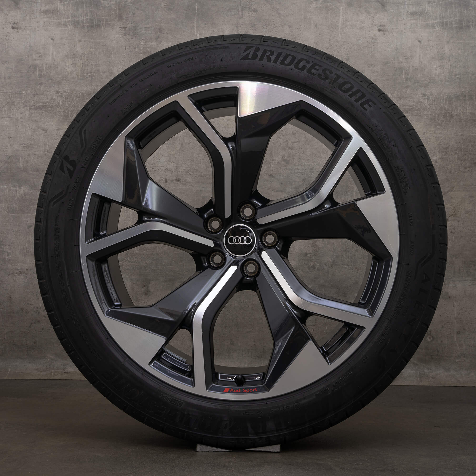 Jante originale Audi e-tron 21 inch S GE roți de vară Aero 4KE601025AD negru lucios