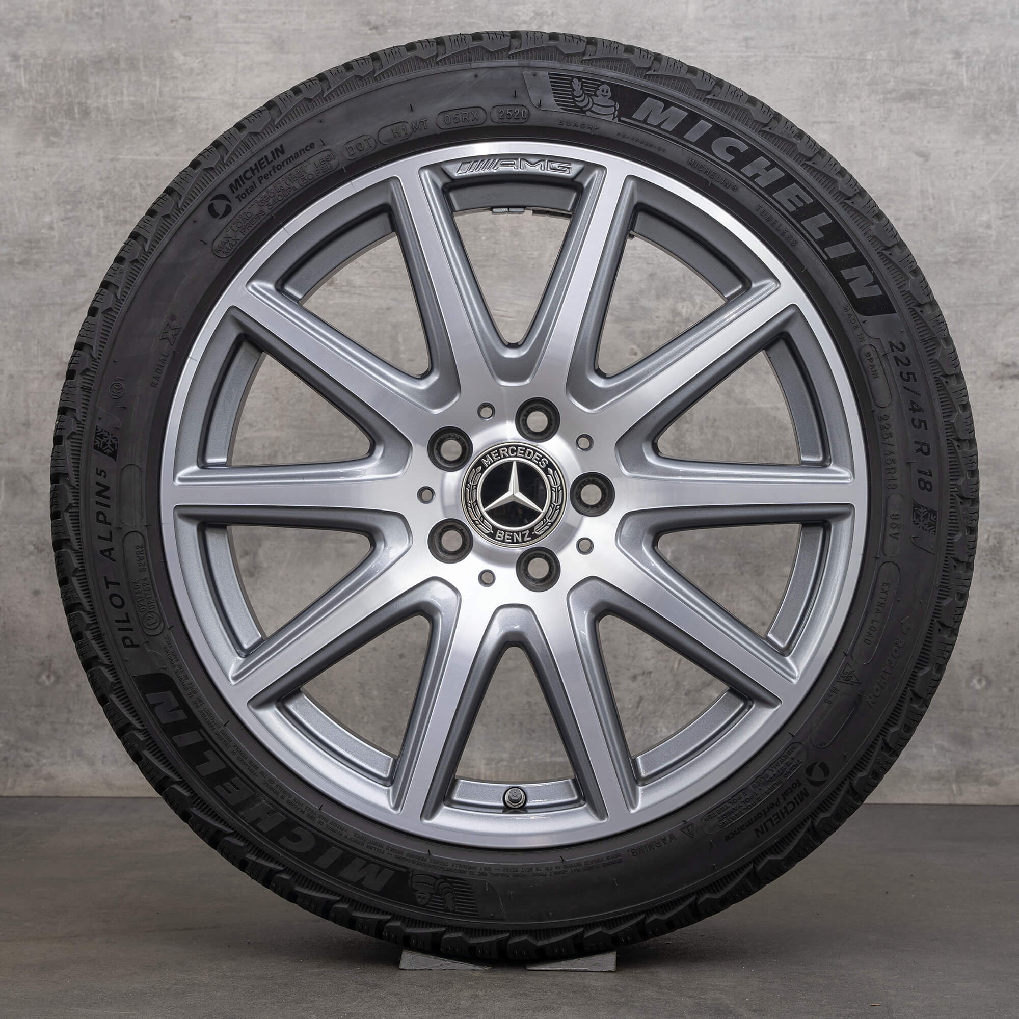 AMG Mercedes Benz A-Klasse A45 & S W177 CLA35 CLA 45 C118 winterwielen 18 inch