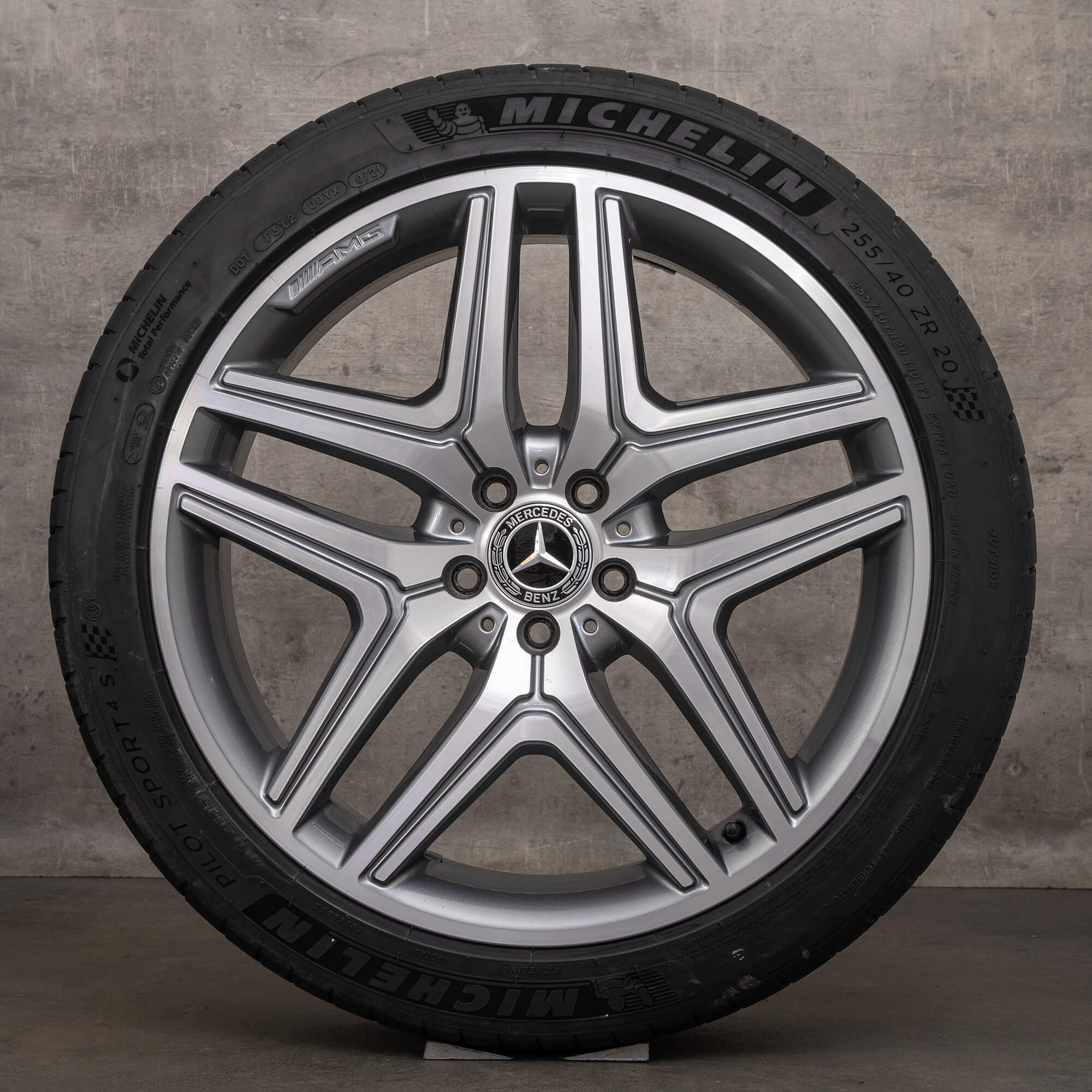 Anvelope originale AMG Mercedes GLA GLB 35 45 S X247 de vară 20 inch A2474012000