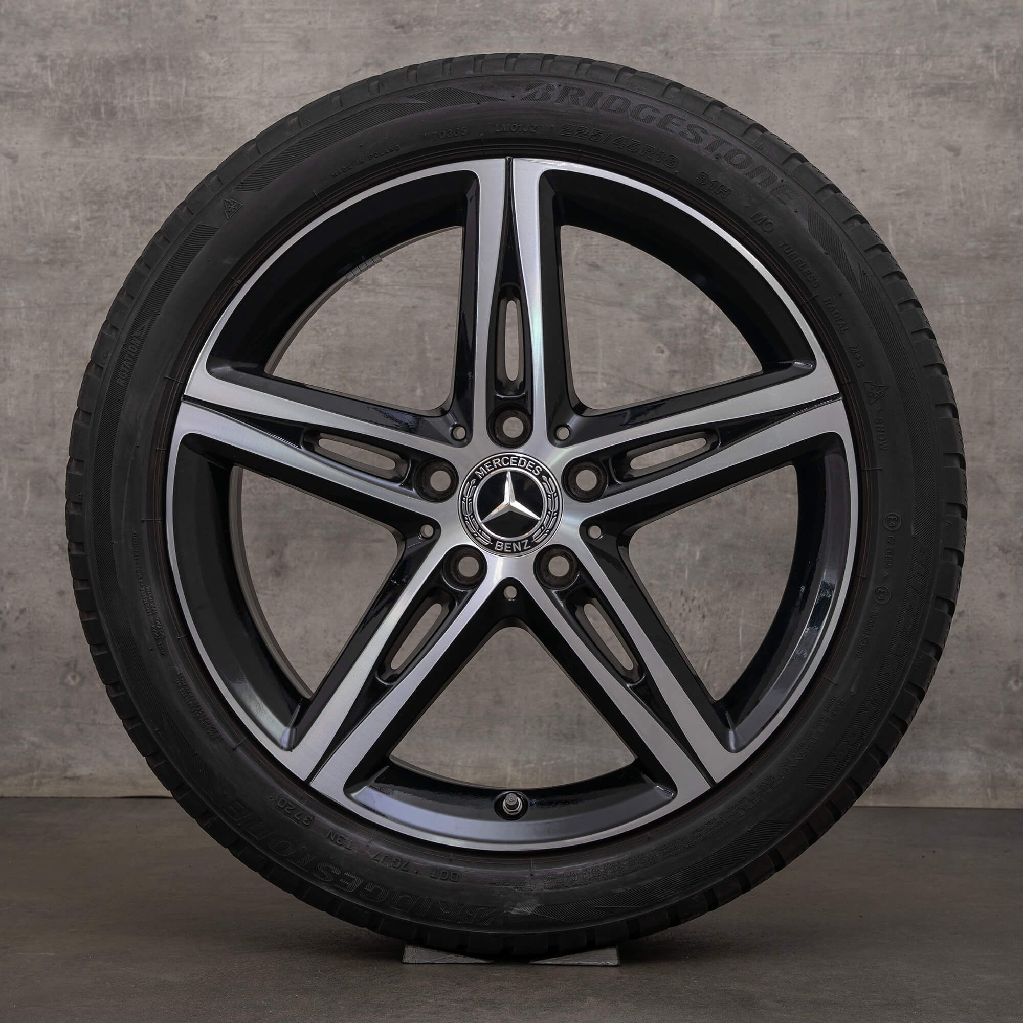 Originele Mercedes Benz AB Klasse CLA AMG winterwielen 18 inch W177 W247 W118 velgen A1774010700