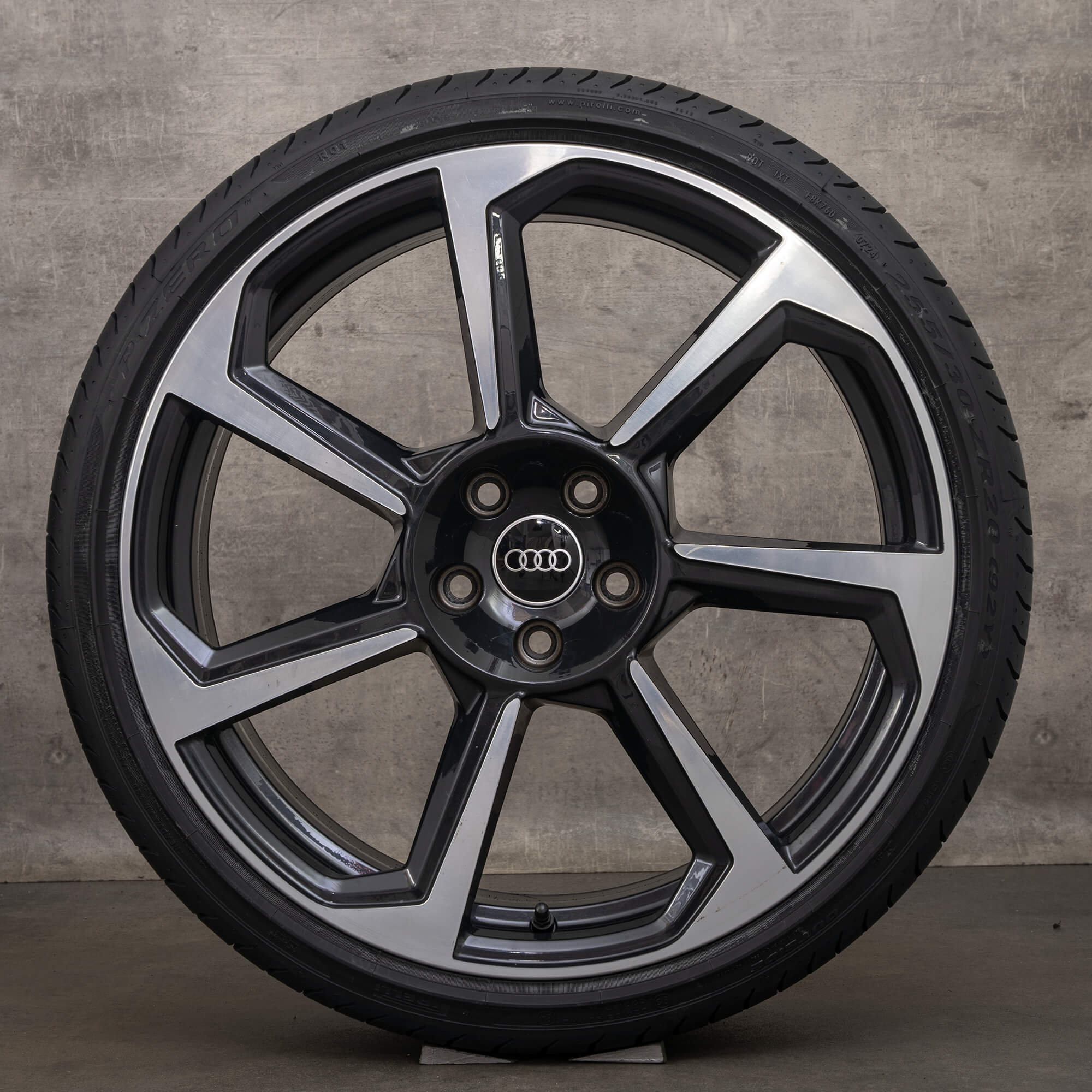 Original Audi TT RS 8S FV 20 inch summer tires Rotor rims 8S0601025AF black