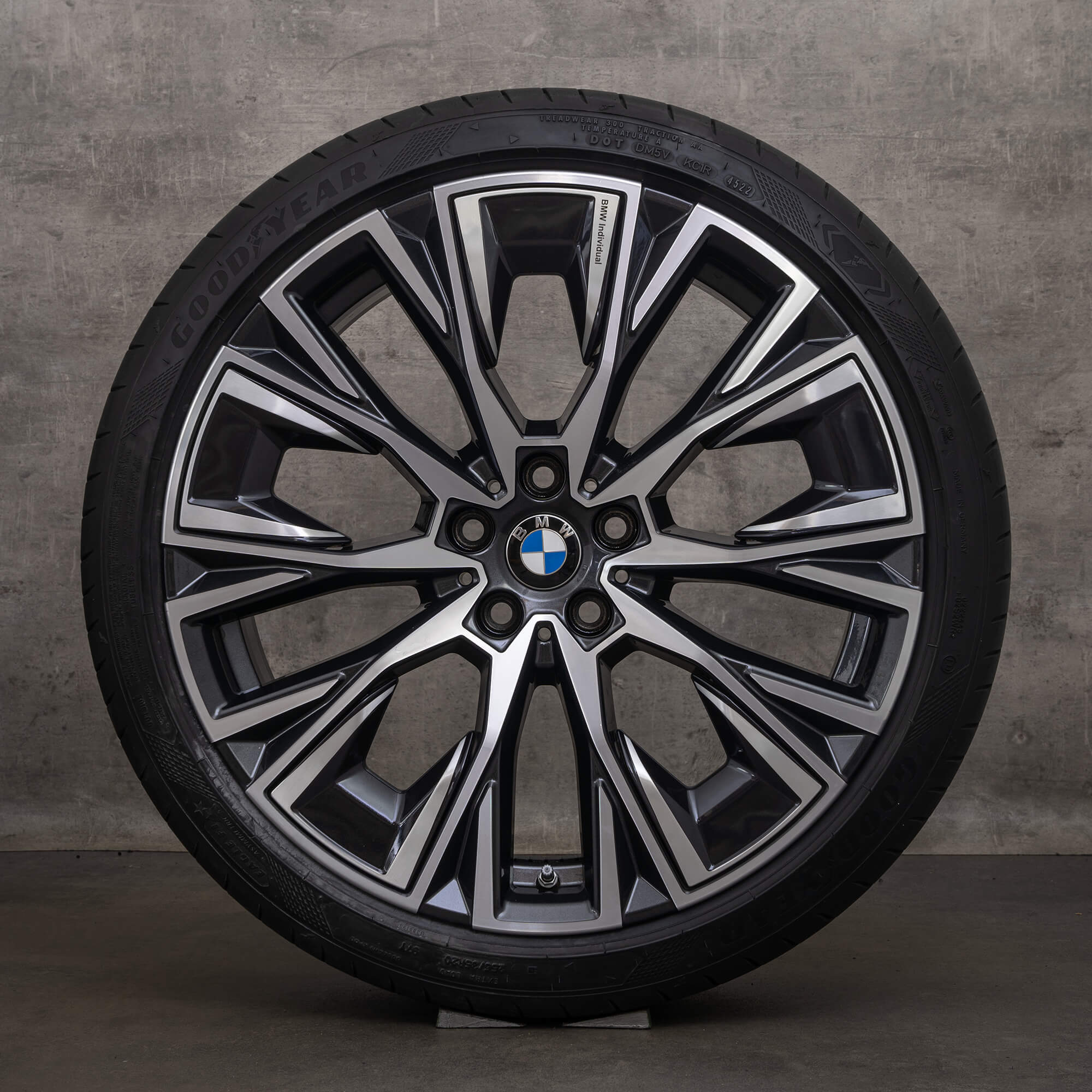 Jante originale BMW Seria 4 și i4 Roți de vară G26 20 inch 8747310 8747311 Stil 862i gri miezul nopții strălucitor