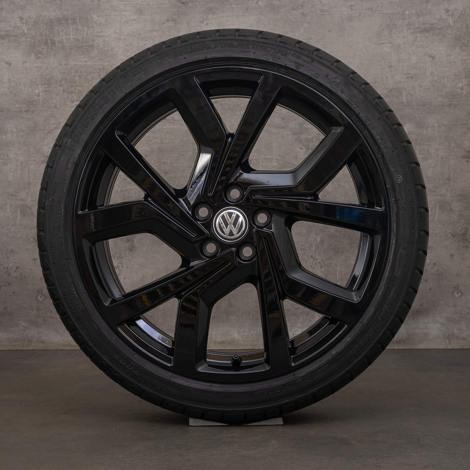 Jante originale VW Polo GTI VI 18 inch 2G AW anvelope de vara Brescia