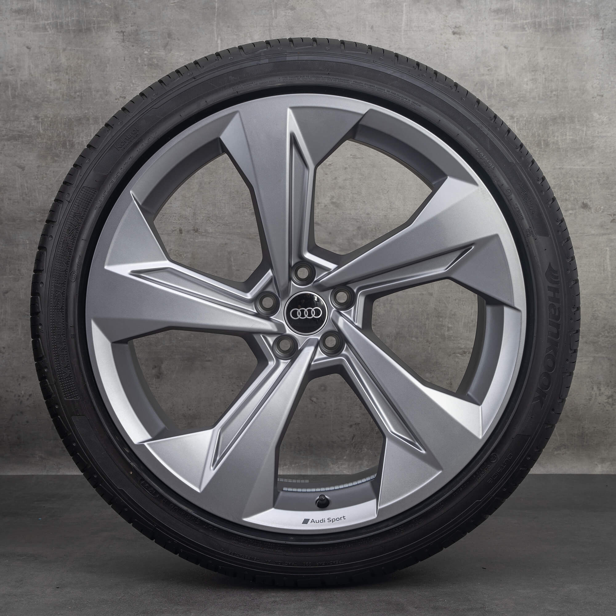 Audi 22 inch rims Q7 SQ7 4M summer tires summer wheels 4M0601025CD NEW