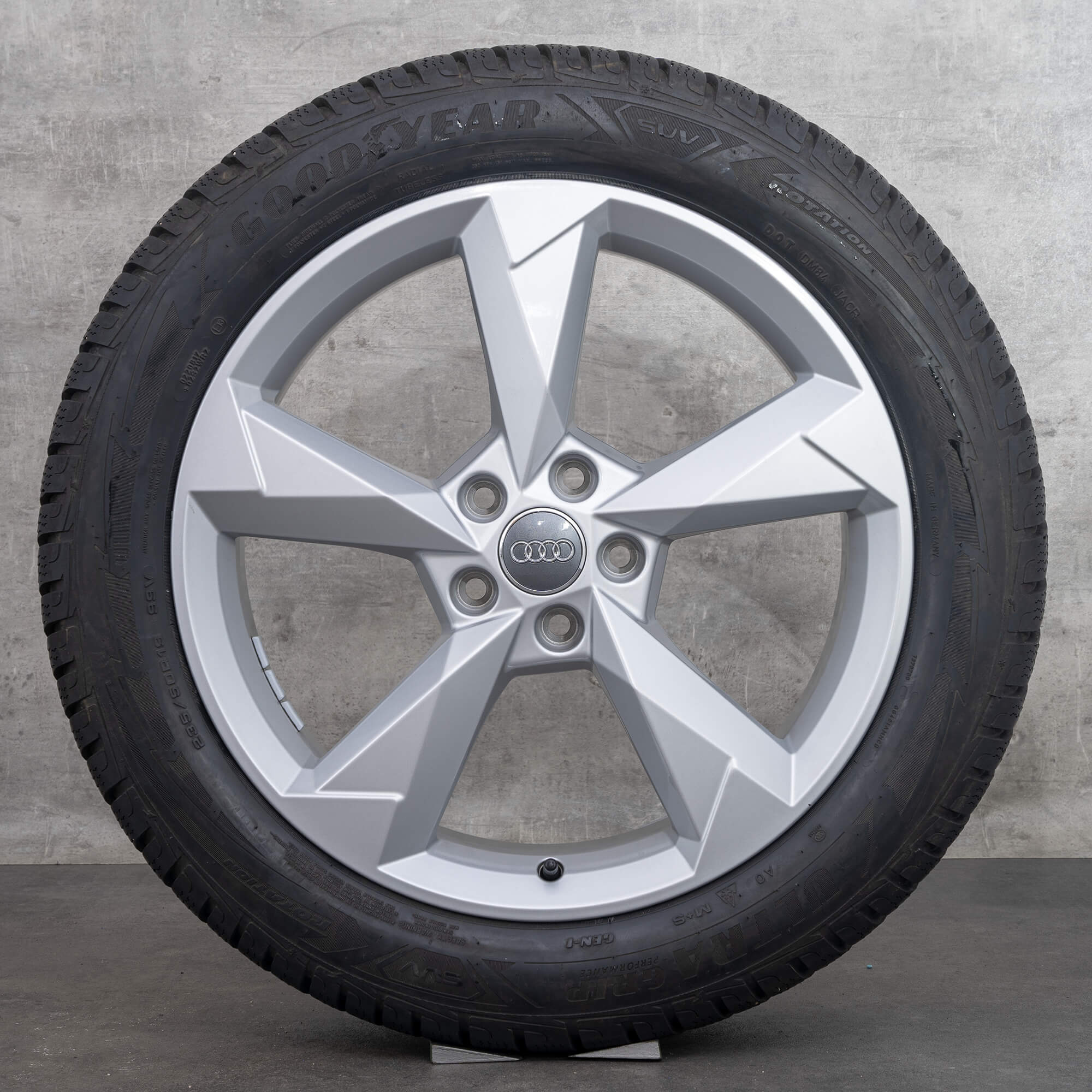 Audi 19 inch Q3 II F3 rims winter tires wheels Dynamic 83A601025N