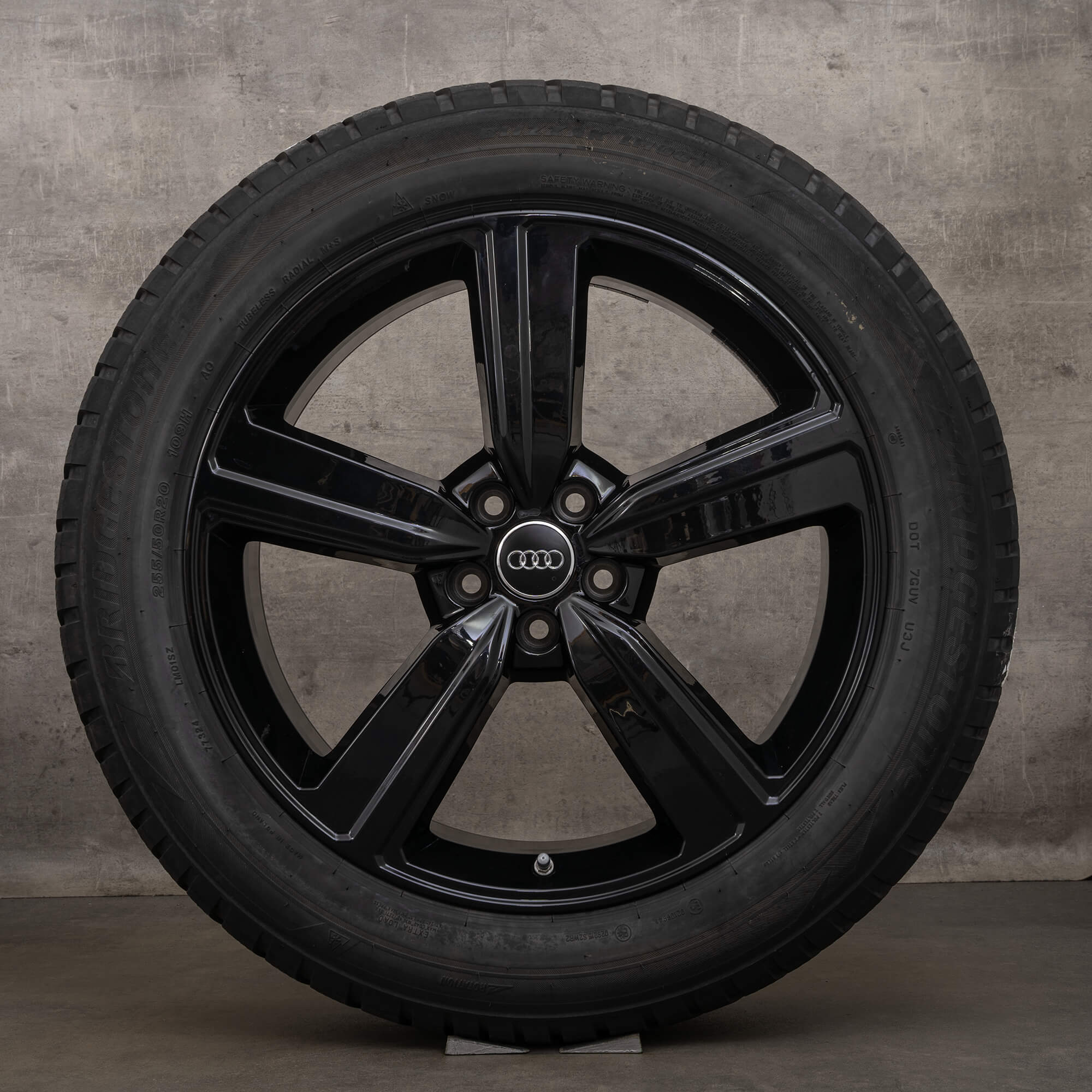 OEM Audi e-tron & Q8 GE 20 inch winter tires rims 4KE601025S