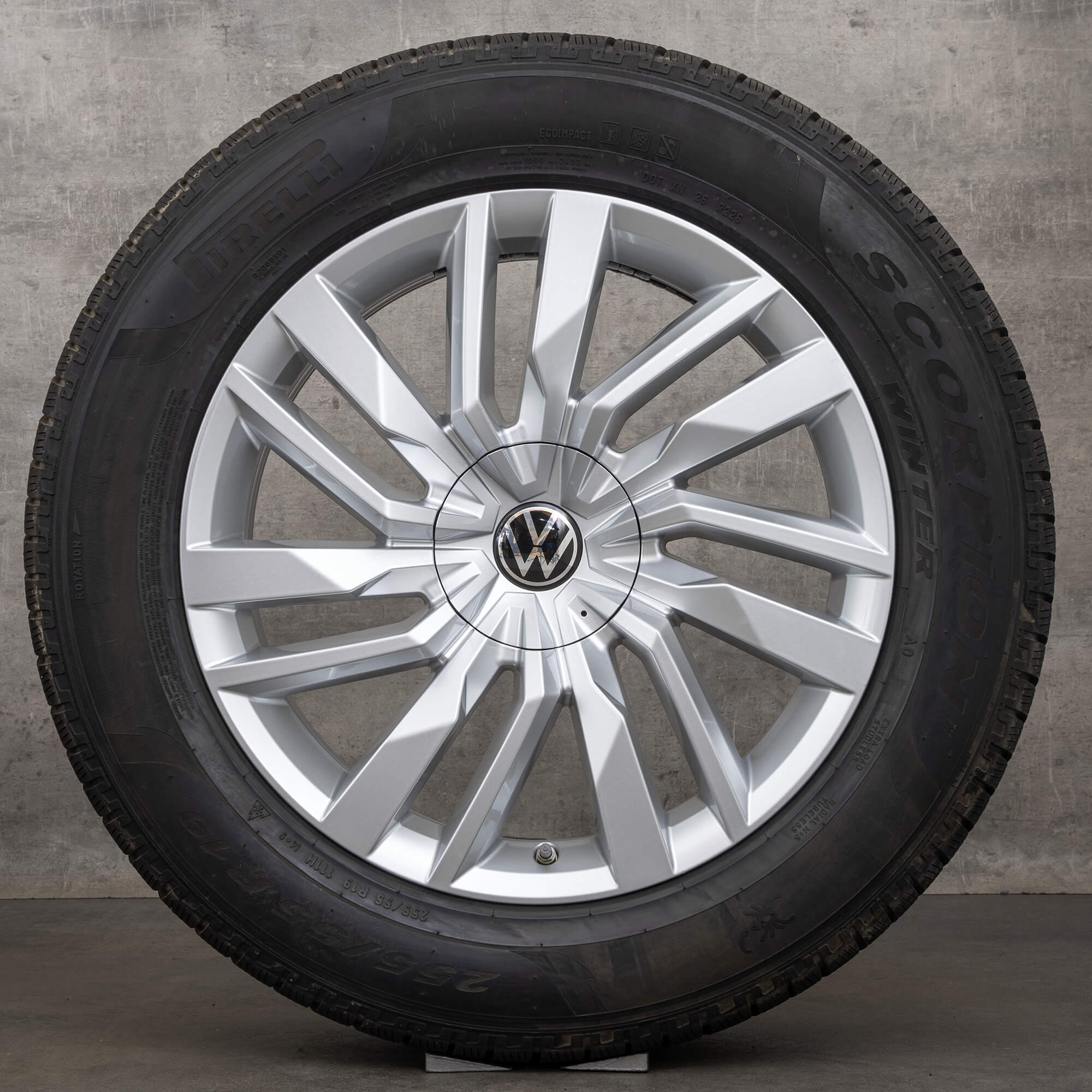 VW Touareg III CR winter wheels 19 inch rims tires Osorno 760601025E