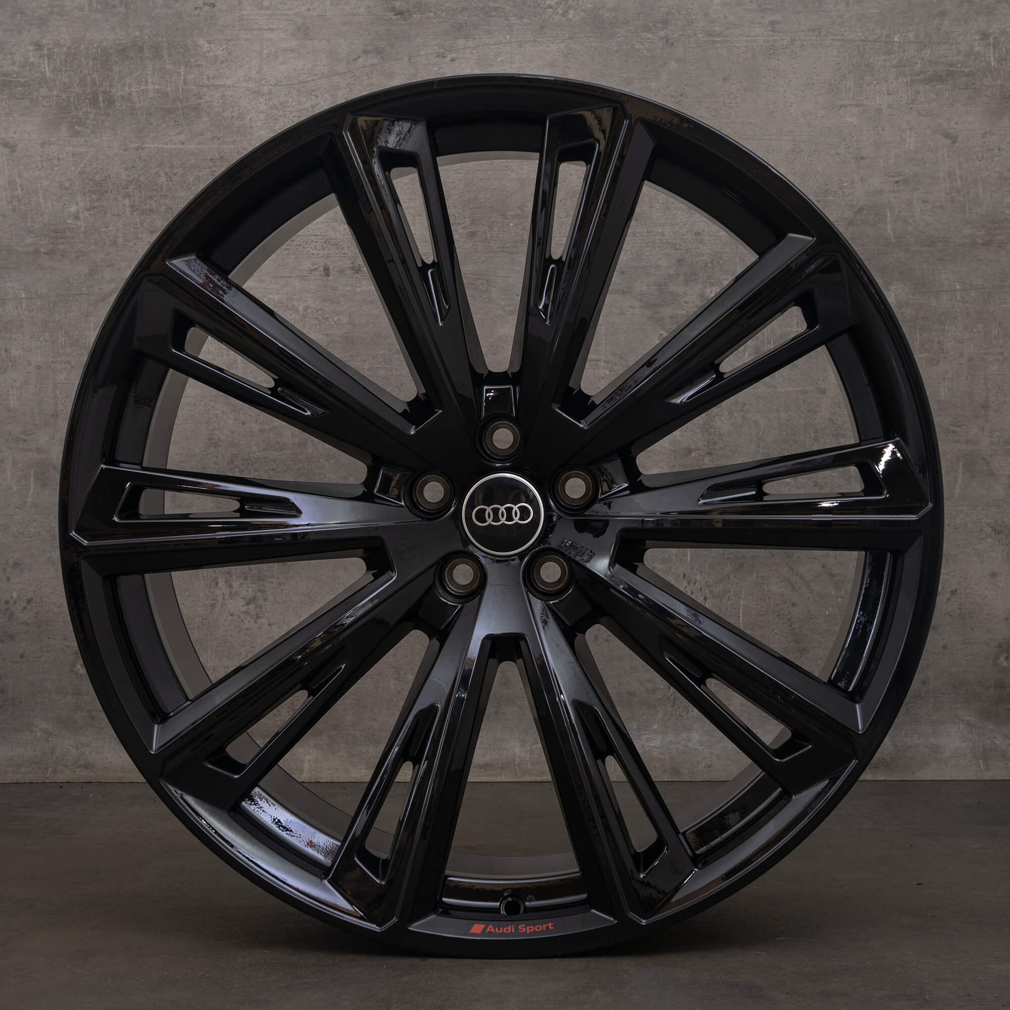 Cerchi originali Audi Q8 SQ8 23 pollici 4M8 4M8601025R trapezoidali neri lucidi