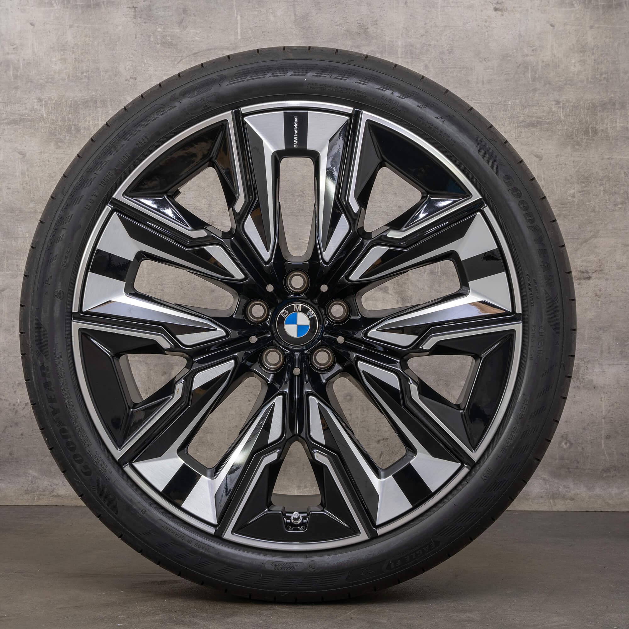 OEM BMW 7 Series & i7 summer wheels 21 inch G70 rims styling 910i 5A6F119 5A6F120 black glossy turned