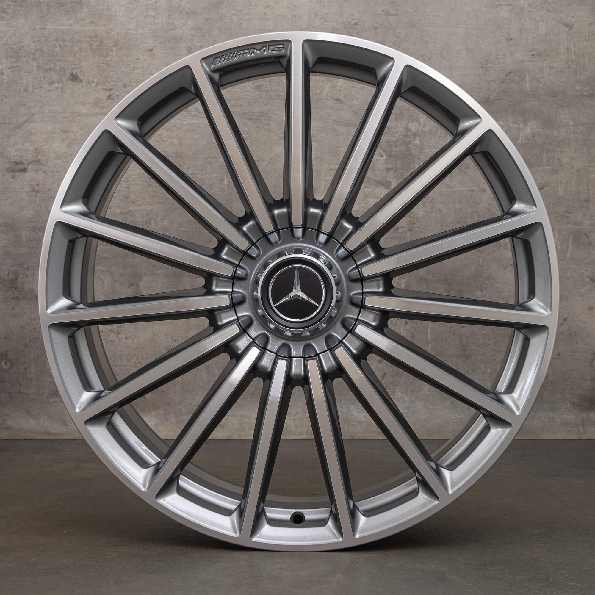 OEM AMG Mercedes Benz GLA35 45 X247 H247 21 inch rims A2474012200 himalaya grey high gloss NEW