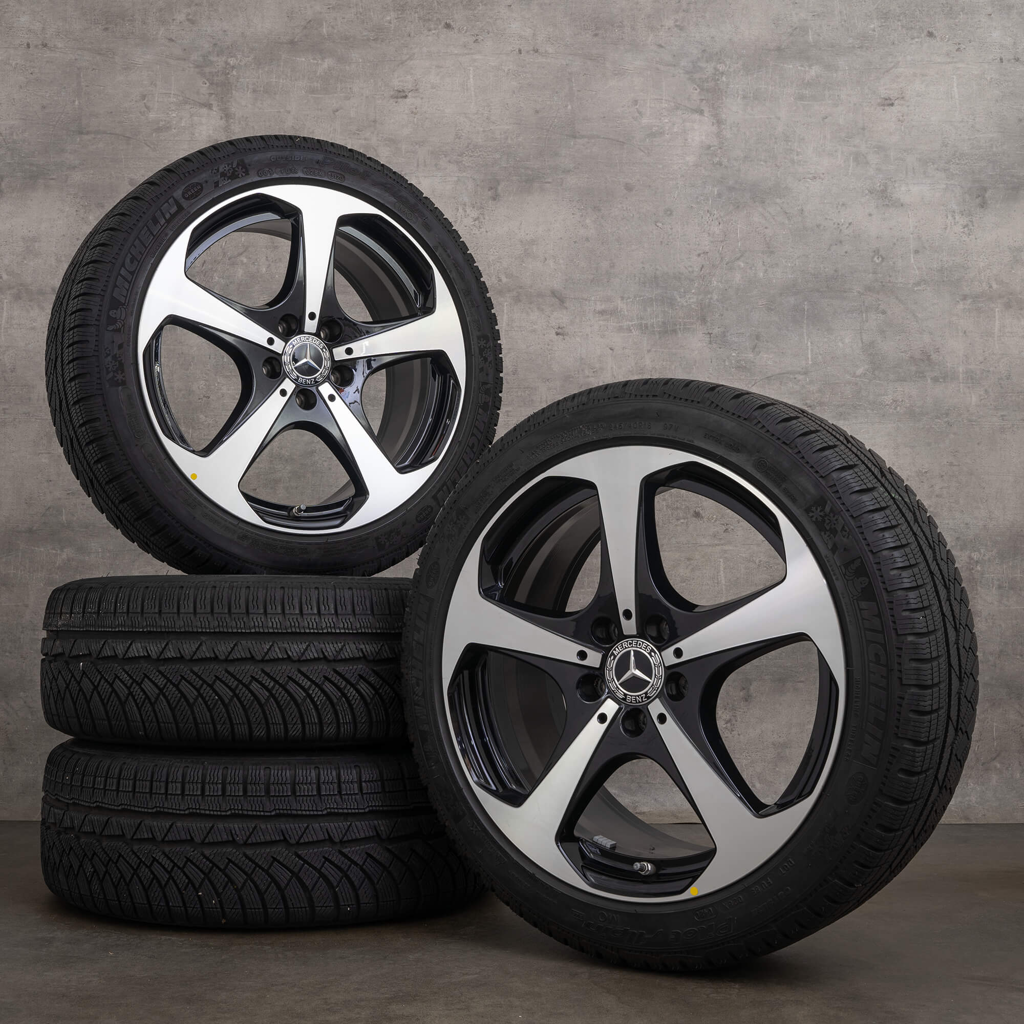 Originele Mercedes Benz C-Klasse winterwielen 18 inch W205 S205 A205 C205 velgen A2054014600 A2054014700 zwart hoogglans