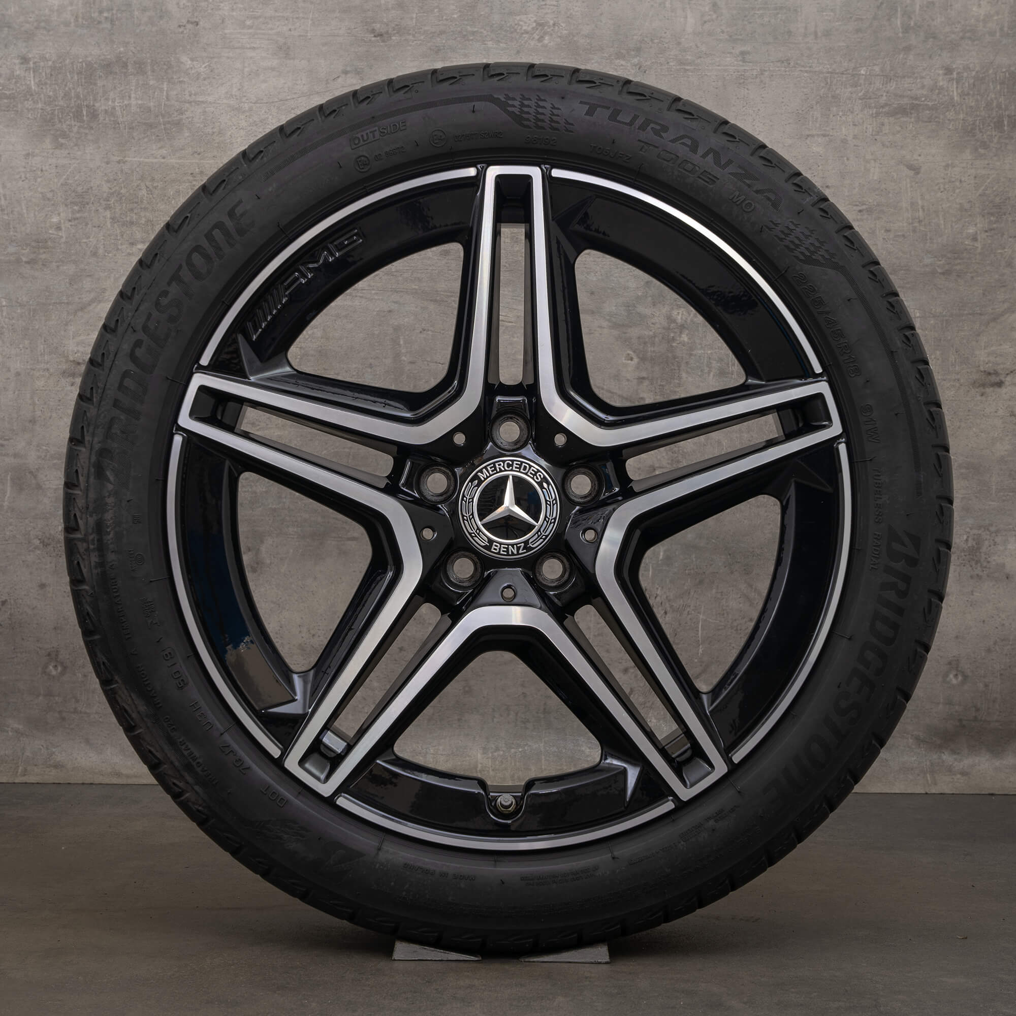 OEM AMG Mercedes Benz AB Class W177 W247 CLA X118 C118 18 inch summer tires rims wheels A1774011500 black high-sheen