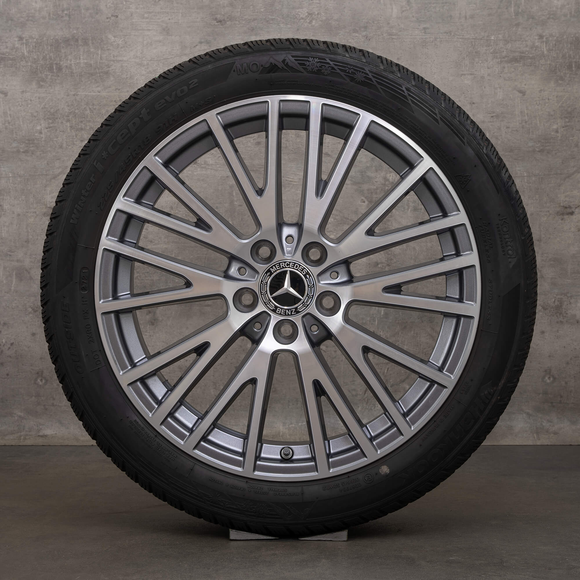 Originele Mercedes Benz A-klasse winterwielen 18 inch W177 V177 CLA W118 velgen winterbanden A1774010600 Himalaya grijs