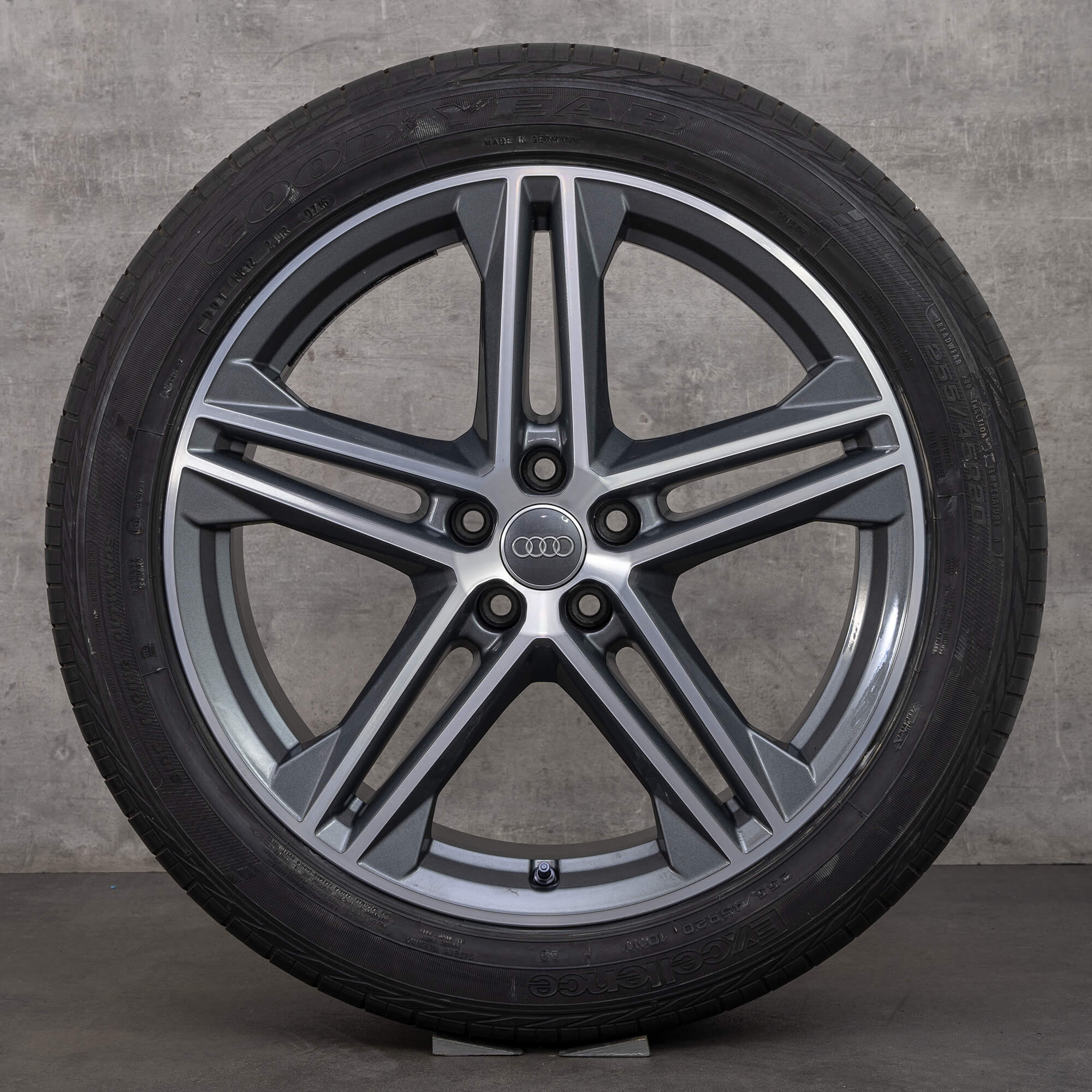 Audi Q5 SQ5 FY summer wheels alloy rims 20 inch tires 80A601025H