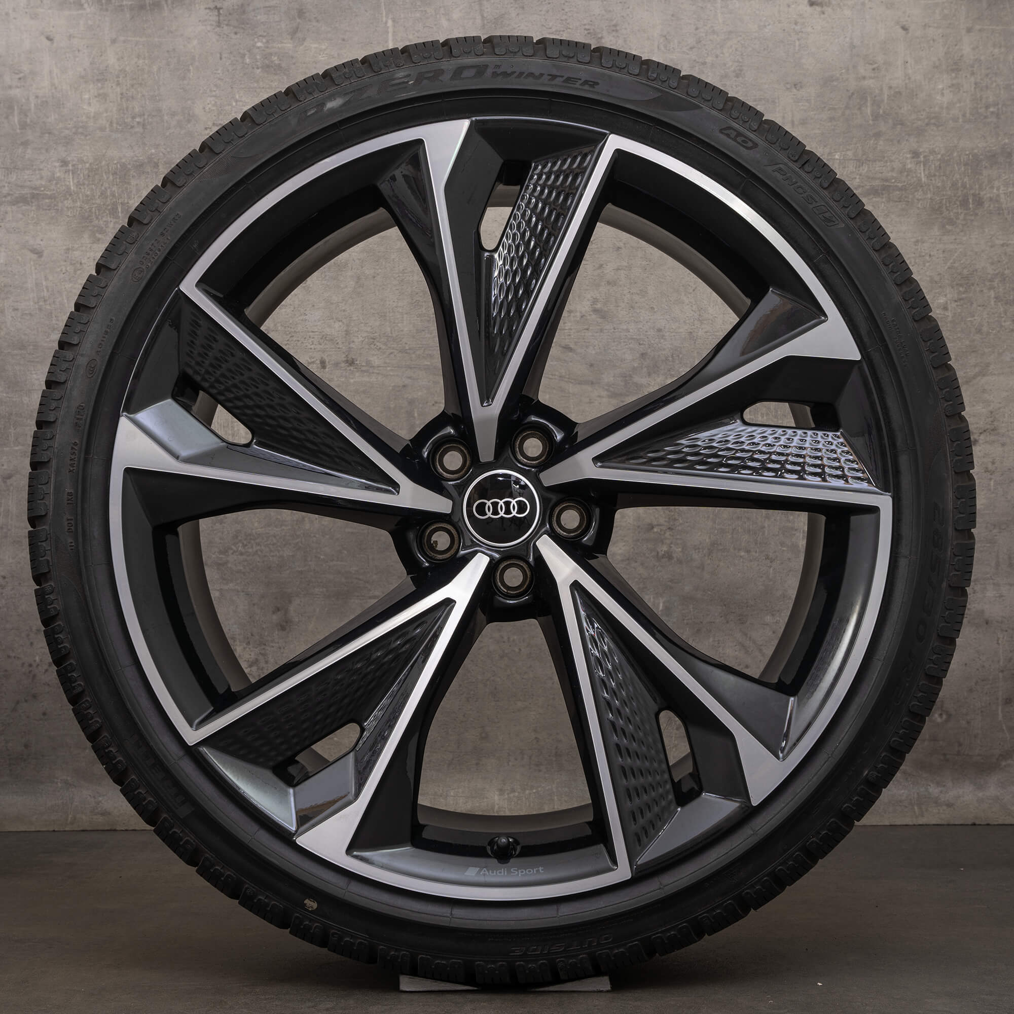 Original Audi RS6 RS7 4K C8 22 inch winter tires rims 4K0601025BC black