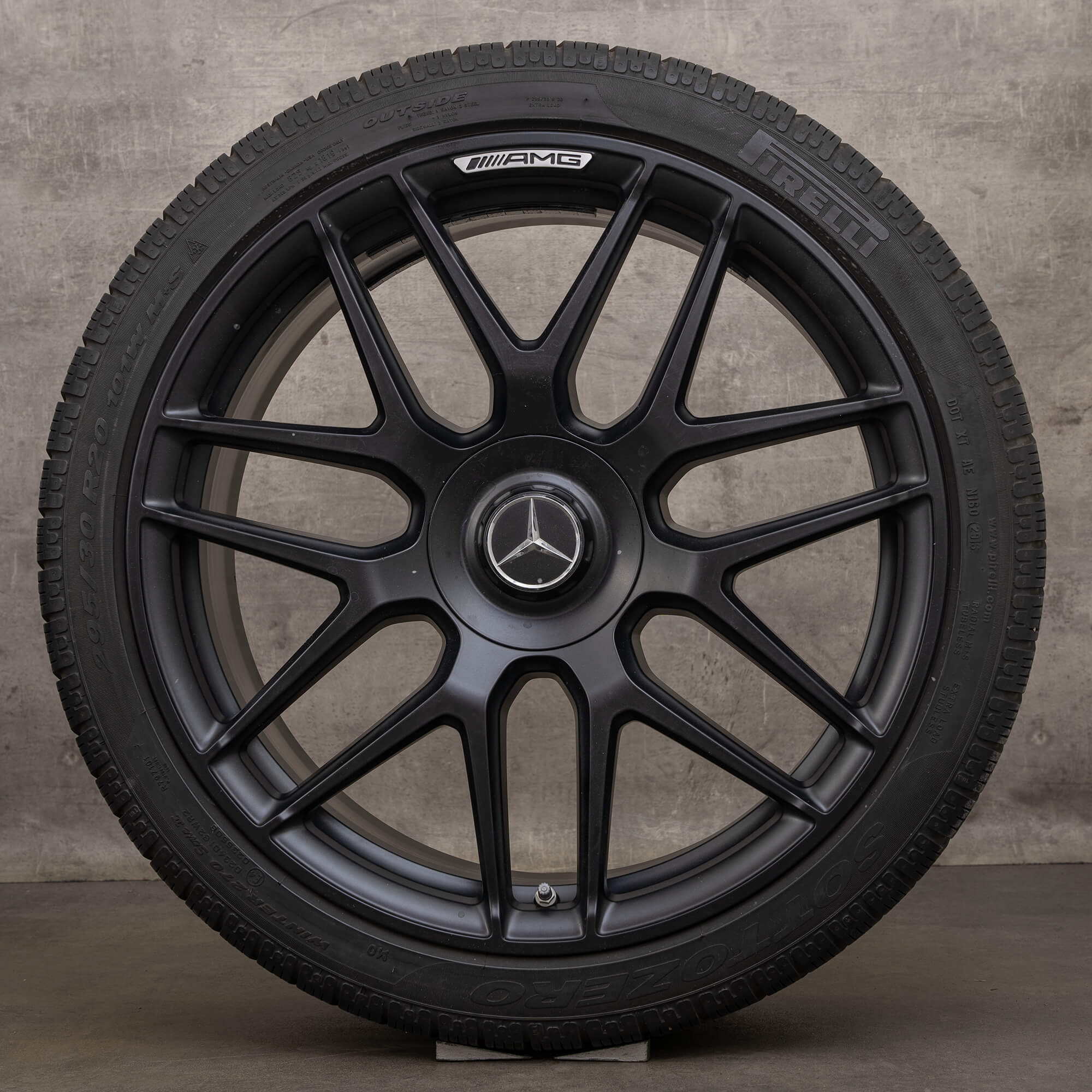 Originale AMG Mercedes E63 S W213 S213 20-tommers vinterdekk felger A2134013000