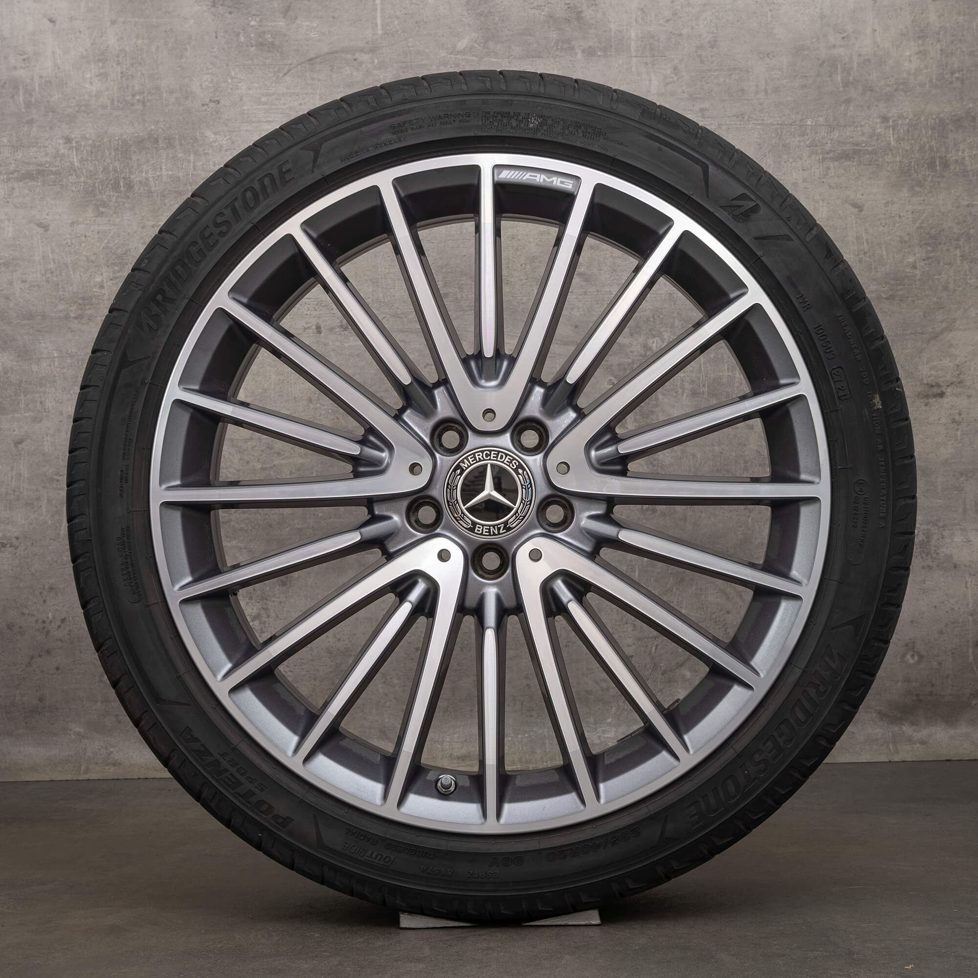 OEM AMG Mercedes GLA 45 X156 20 inch rims summer tires A1564012900 himalaya grey high-sheen