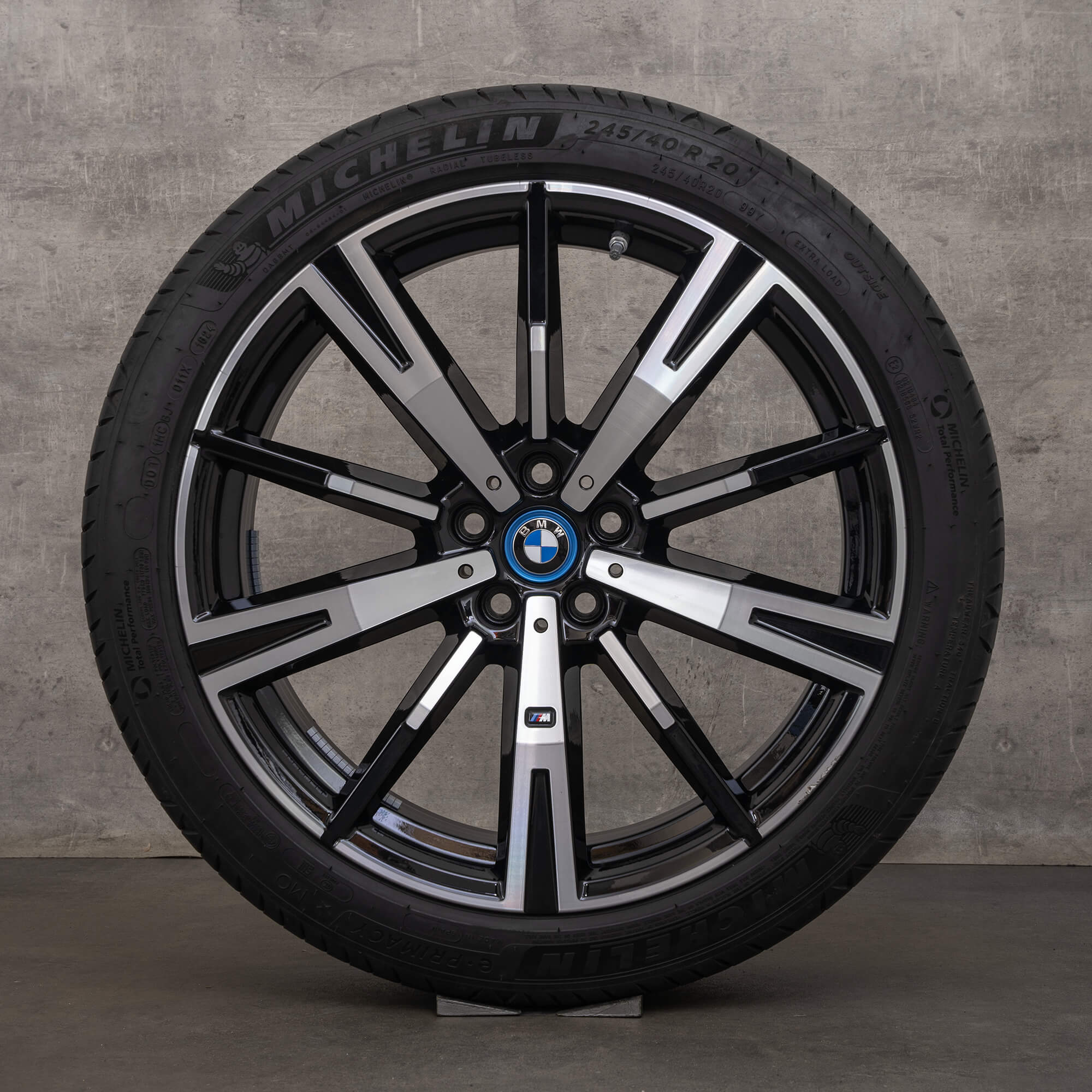 Originální ráfky BMW řady 5 i5 20palcová letni alu kola G60 G61 styl 938 M 5A324E6 5A324E7 jet black high-lesk