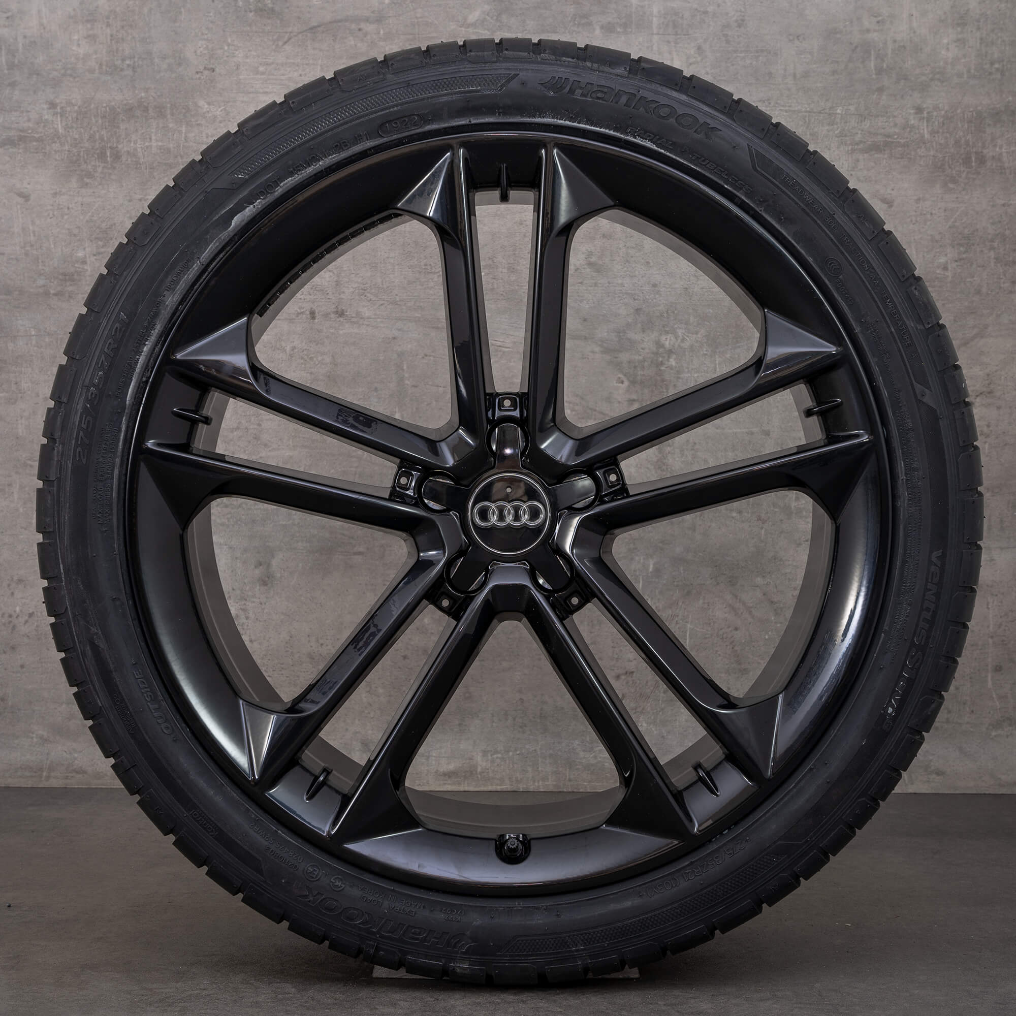 Audi 21 inch velgen A8 S8 4H zomerbanden zomervelgen4H0601025P Trias Design