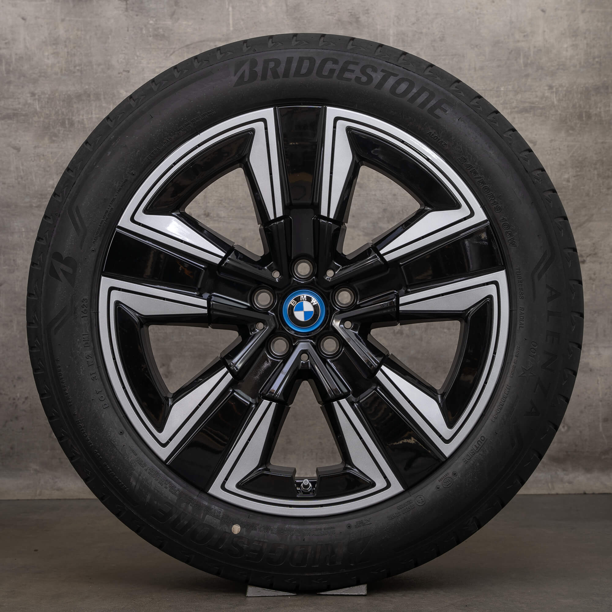 Originální BMW iX3 G08 19 palcové zimni disky kol 6895627 Styling 842 jet black