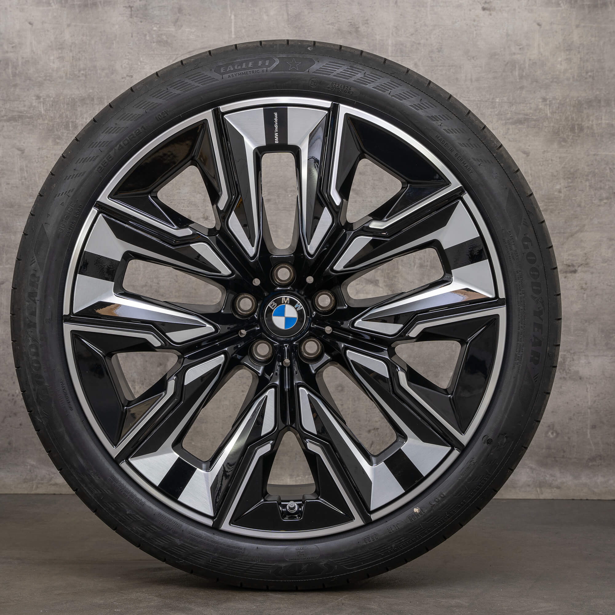 OEM BMW 7 Series & i7 summer wheels 21 inch G70 rims styling 910i 5A6F119 5A6F120 black glossy turned