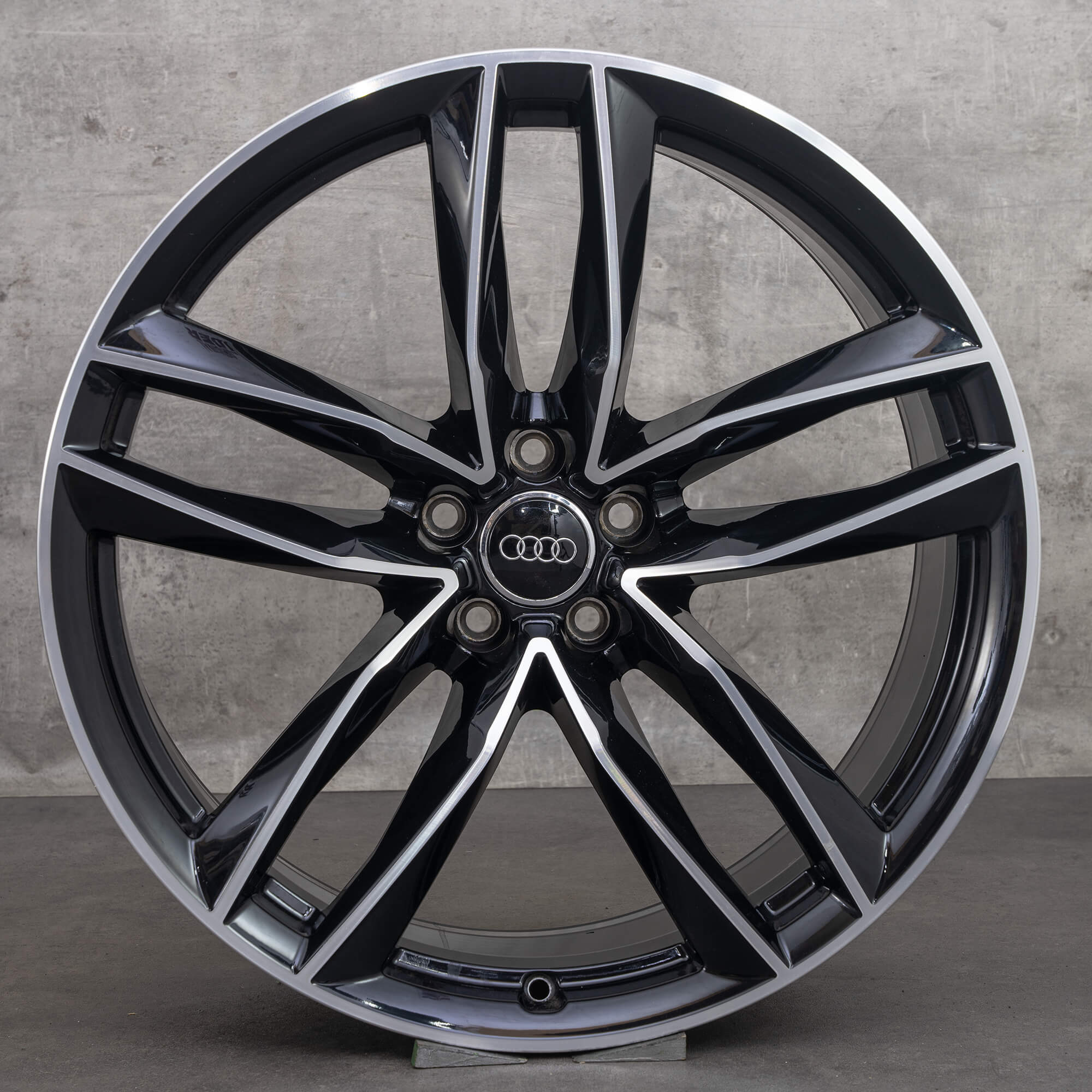 Audi 21 inch rims RS6 4G C7 aluminum S line 4G0601025CG 9.5 x ET 25