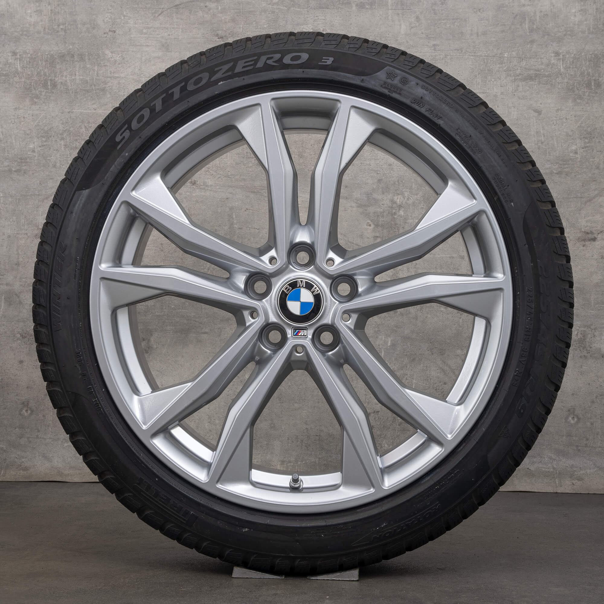 BMW X1 F48 X2 F39 winter wheels 19 inch rims tires 6 - 7 mm 715 M