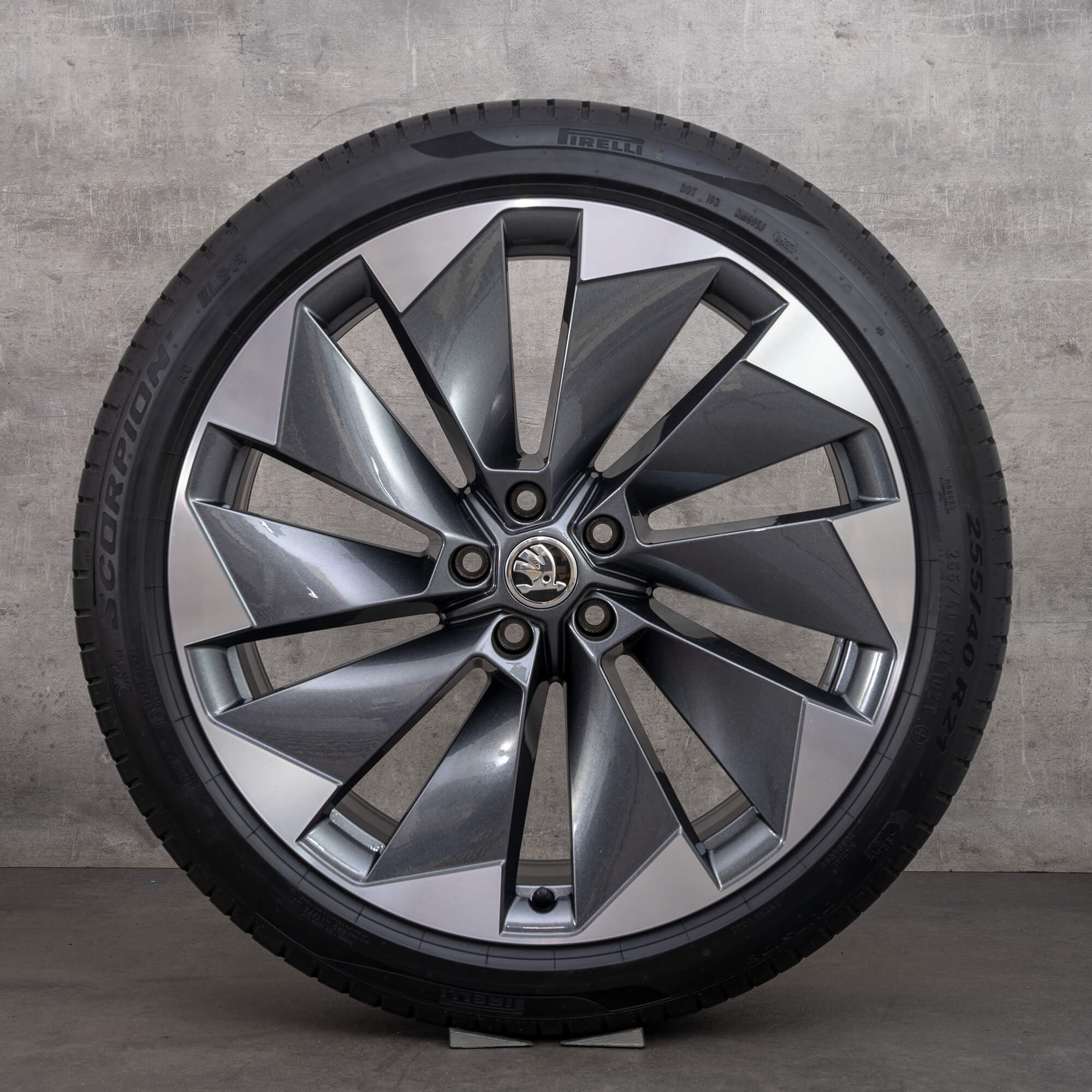 Skoda Enyaq iV summer wheels 21 inch Betria rims aluminum tires