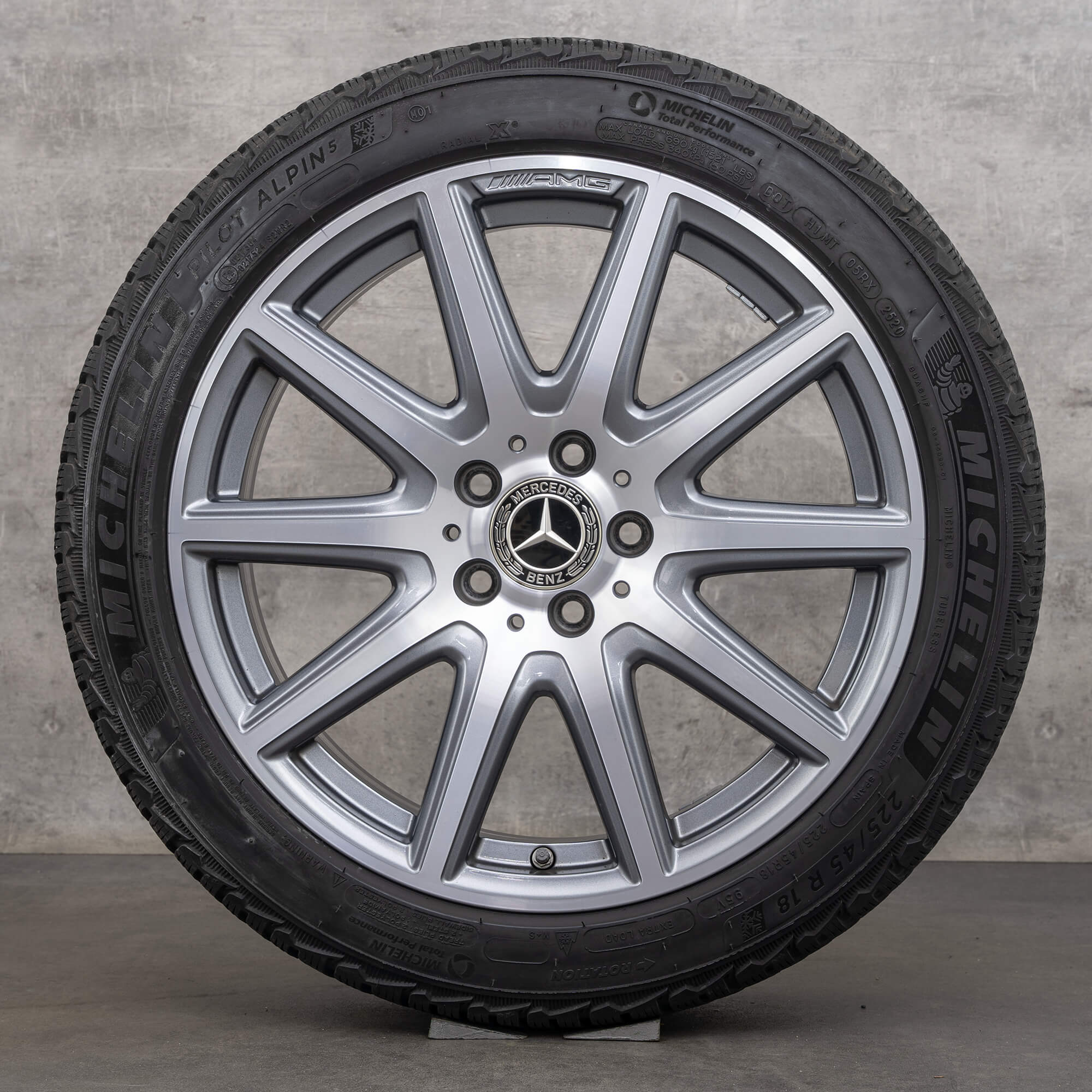 AMG Mercedes Benz A-Klasse A45 & S W177 CLA35 CLA 45 C118 winterwielen 18 inch