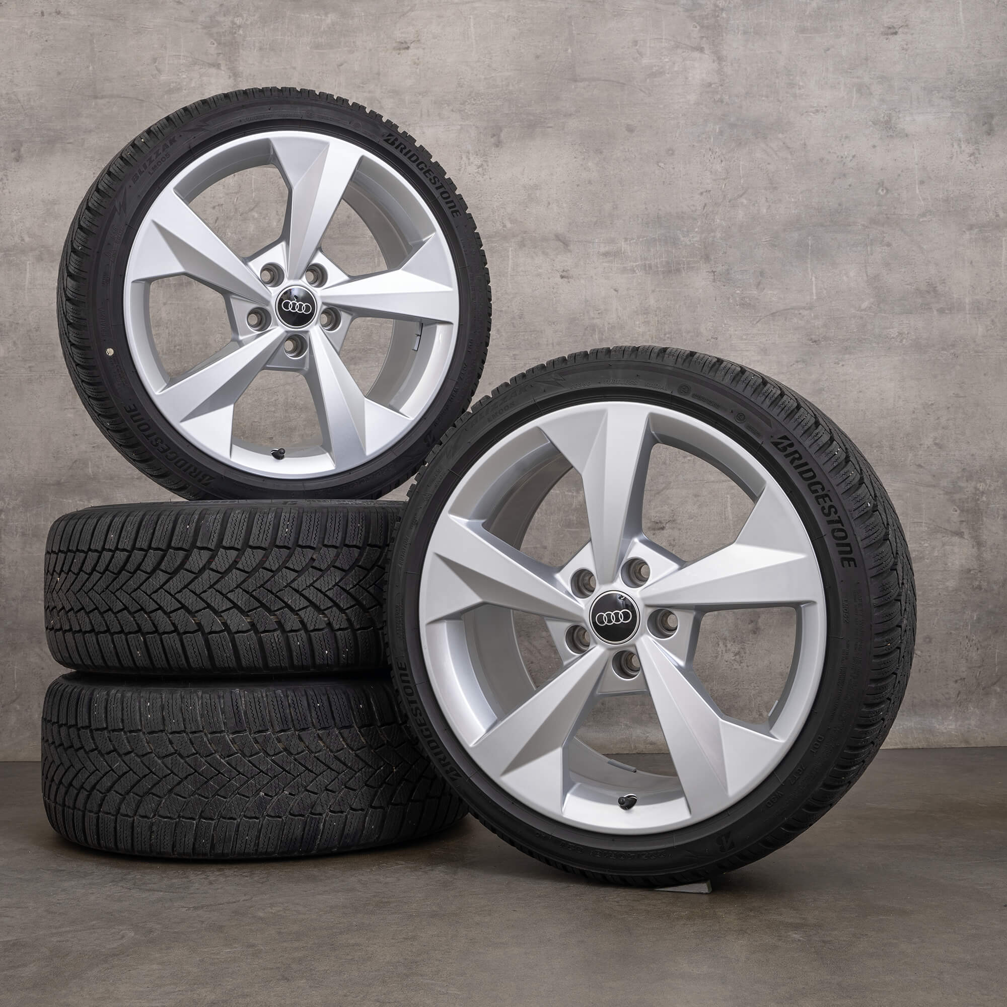 Original Audi A3 S3 8Y 18 inch winter wheels rims tires 8Y0601025CP