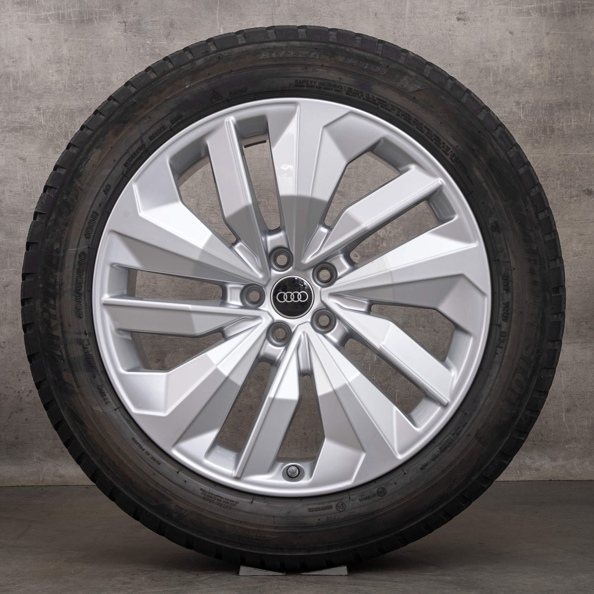 Original Audi Q8 e-tron GE Sportback 21 inch winter tires rims silver