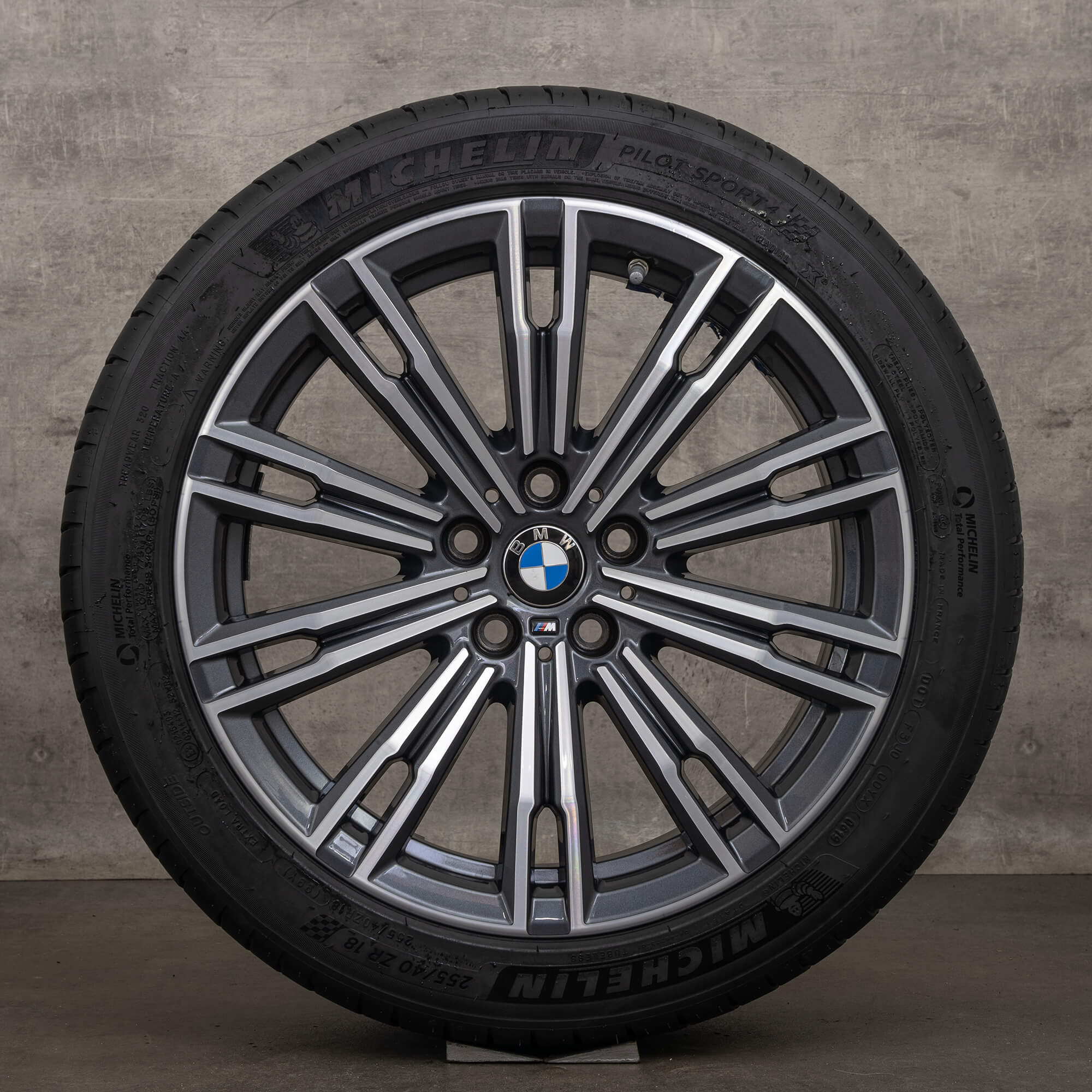 Original BMW 2er 3er 4er Felgen 18 Zoll G42 G20 G21 G22 G23 Sommerräder 790 M 8089890 8089891 orbit grey front polish