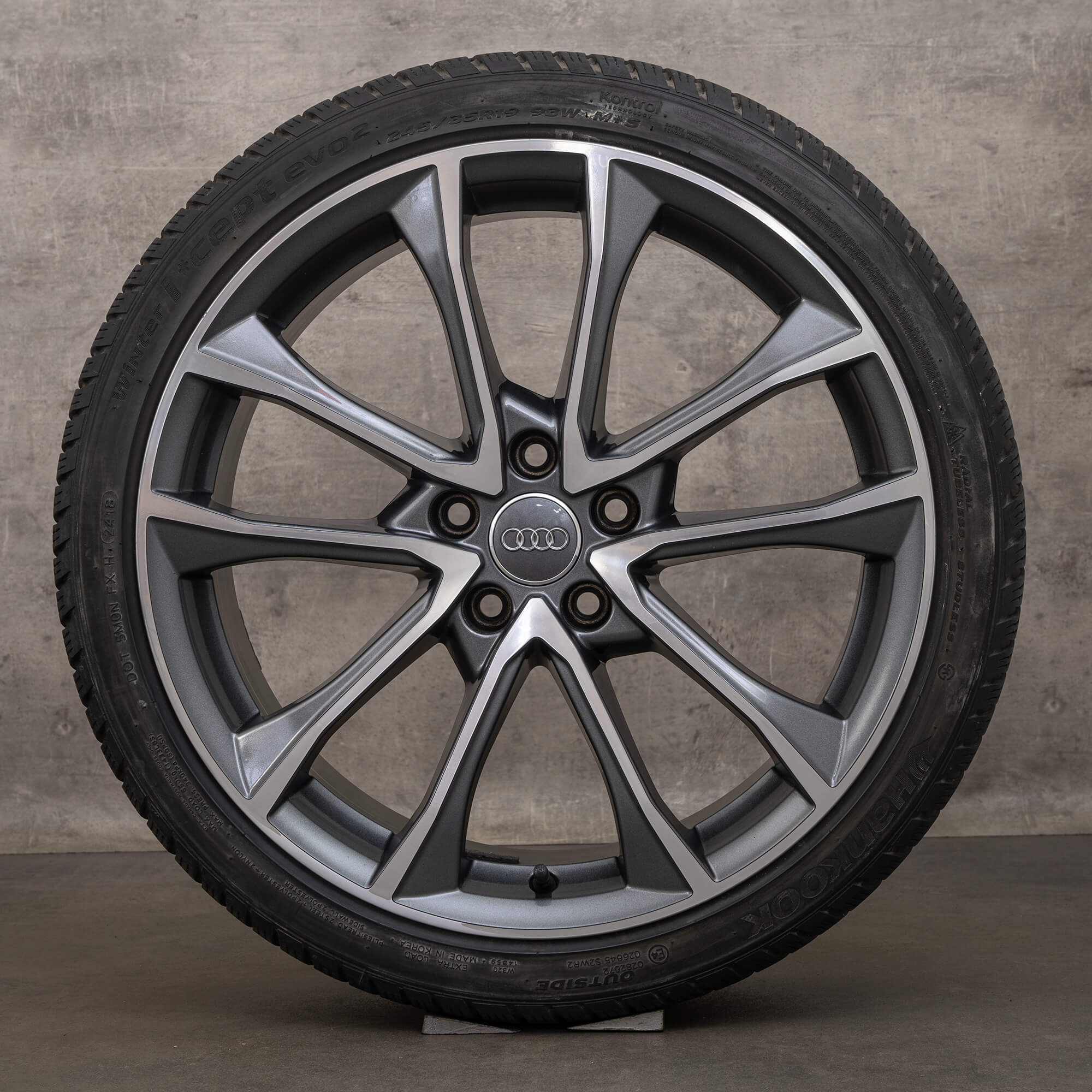 Jante originale Audi A4 S4 B9 8W 19 inch anvelope de vara 8W0601025BF