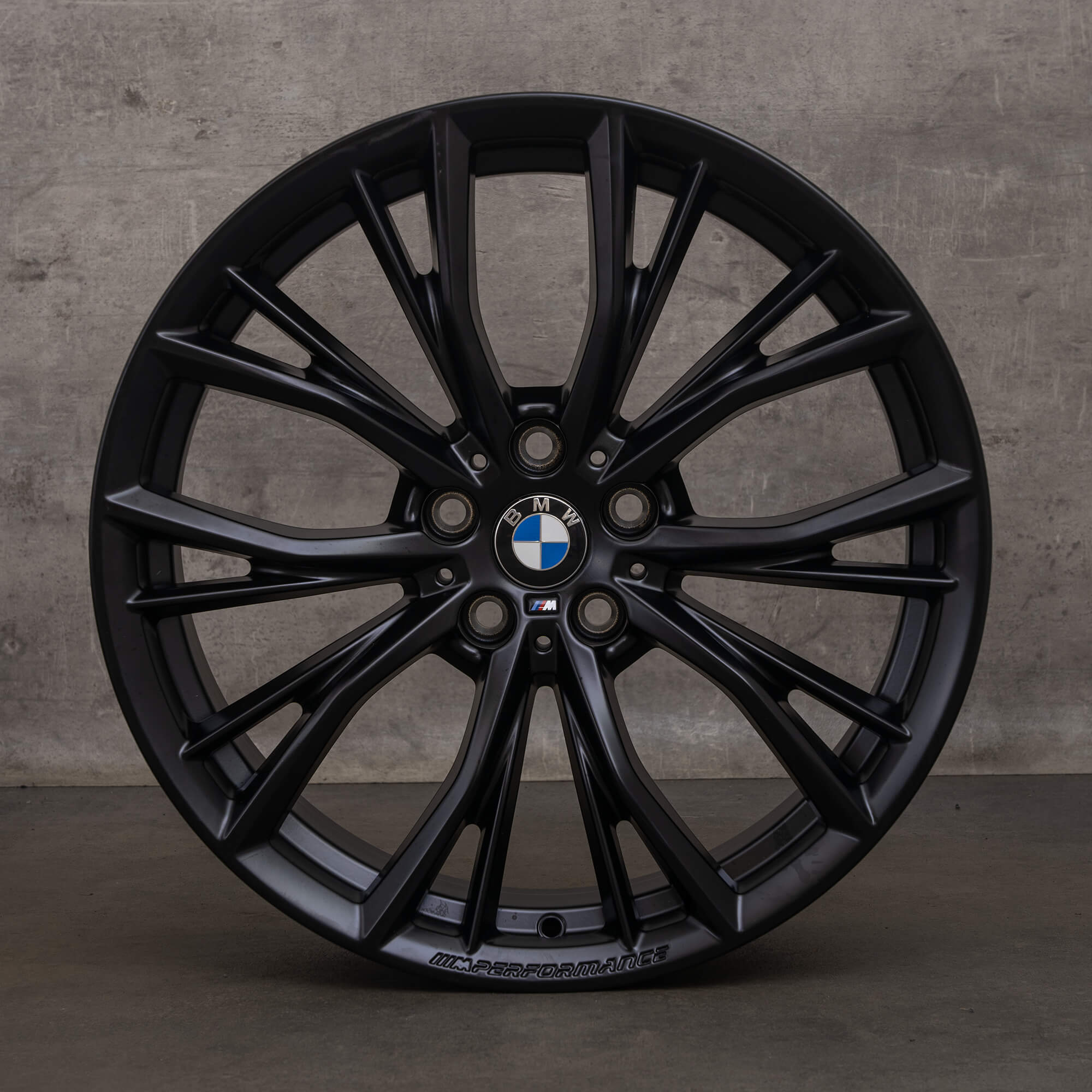 OEM BMW 5 Series rims 19 inch G30 G31 6885455 aluminum Styling 786 M black matt NEW