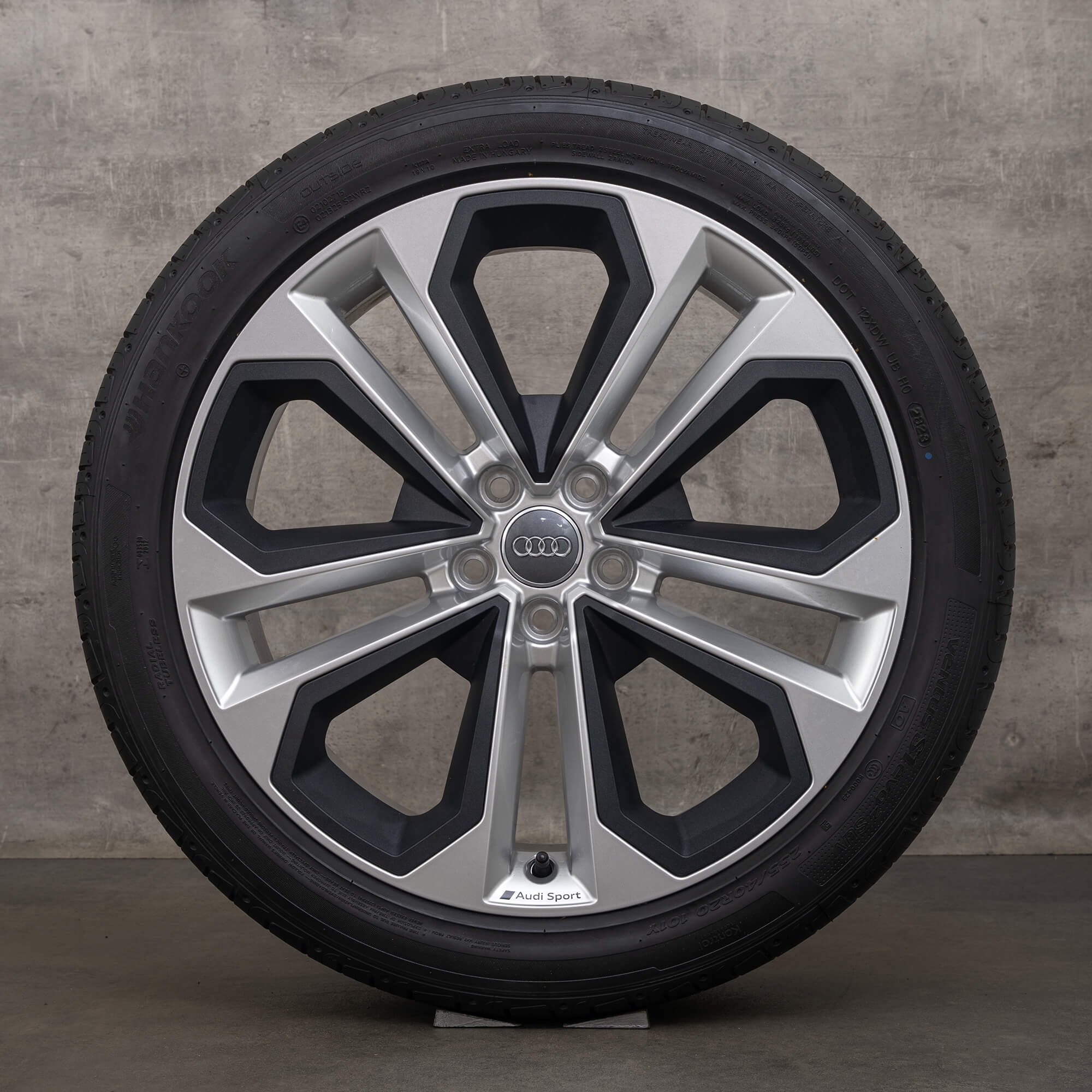 Jante Audi 20 inch Q3 RSQ3 F3 anvelope de vara design modul 83A601025E roți vară argintii