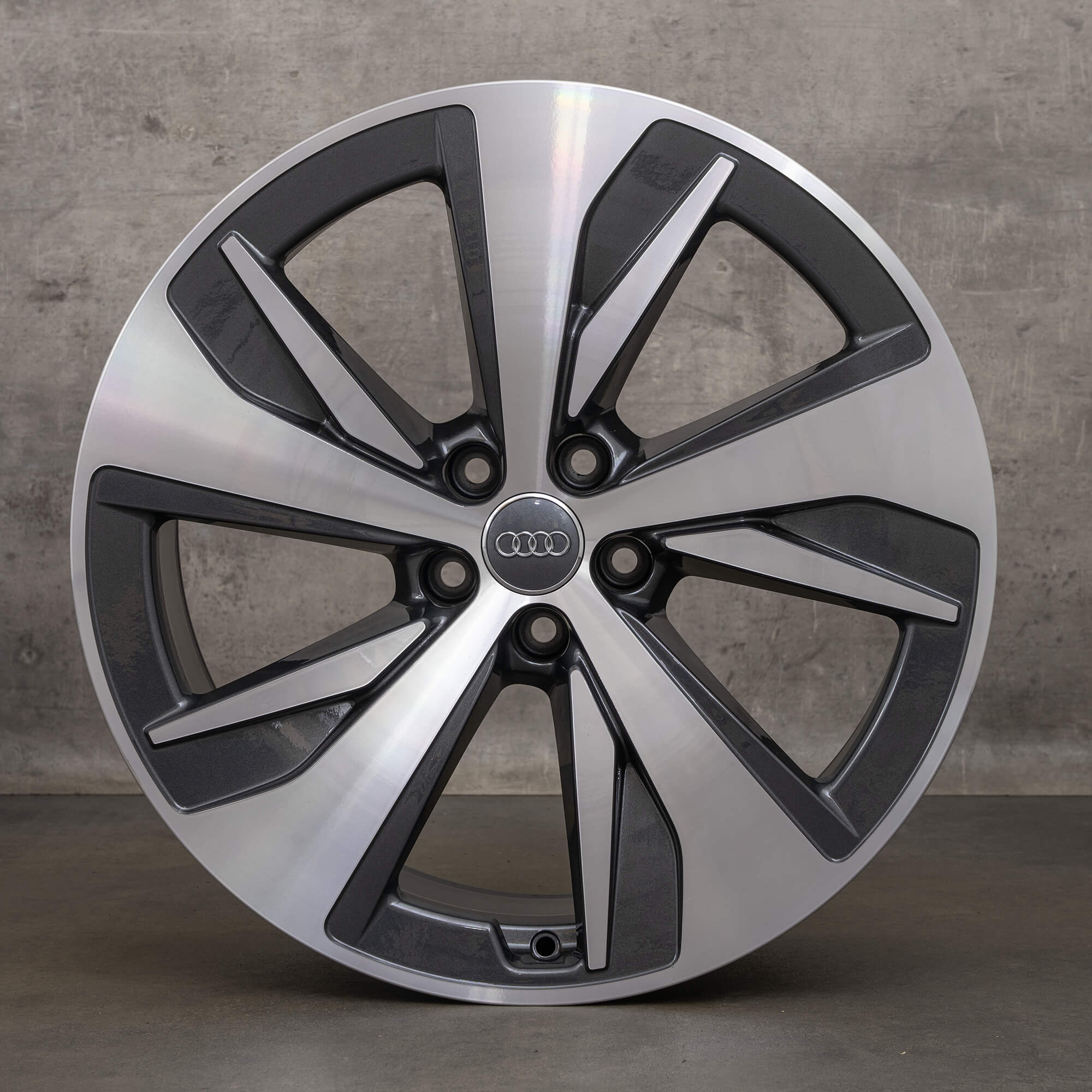 Jante originale Audi e-tron GE Q8 4KE 20 inch antracit 4KE601025AF NOU